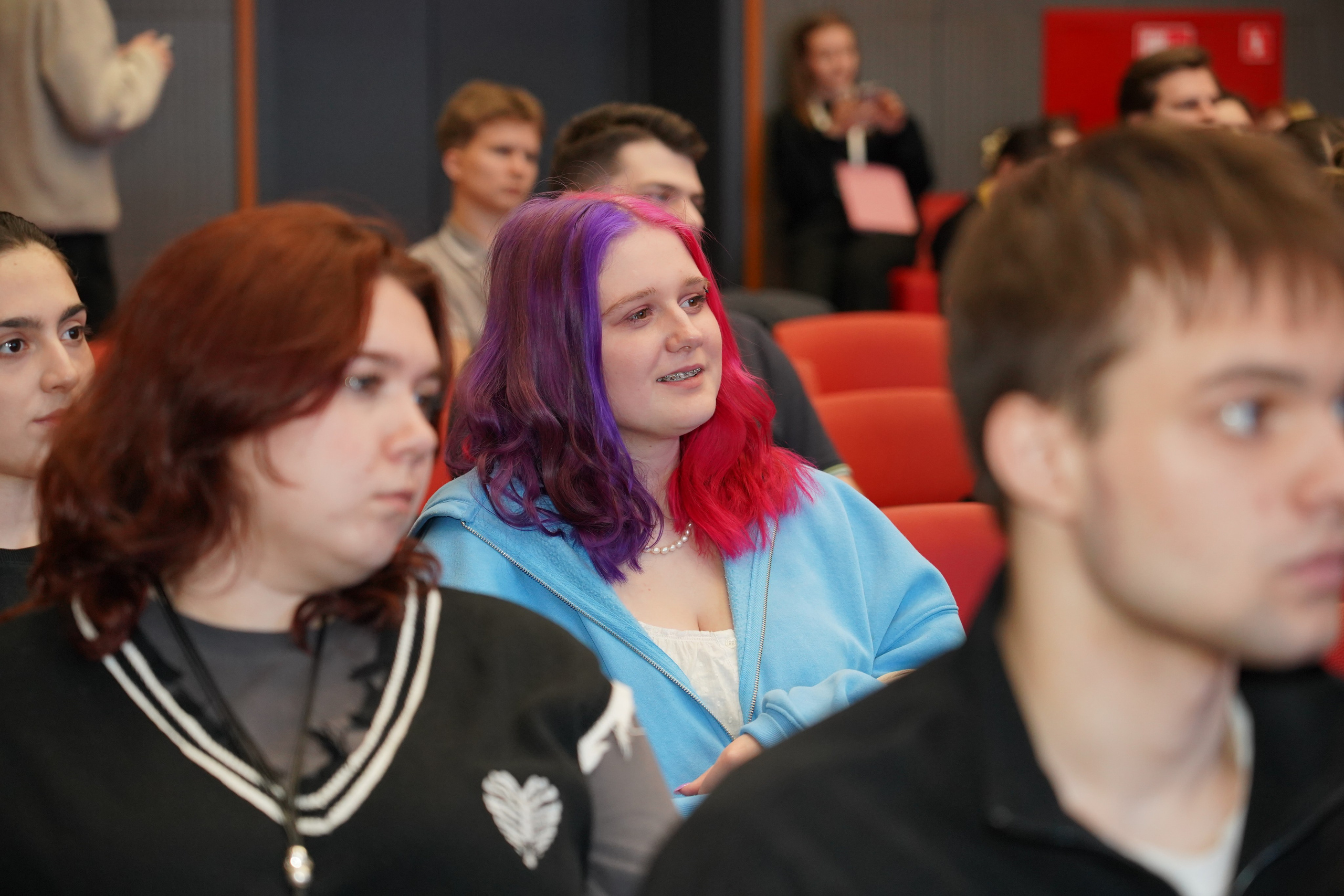 Фотограф на официальном мероприятии