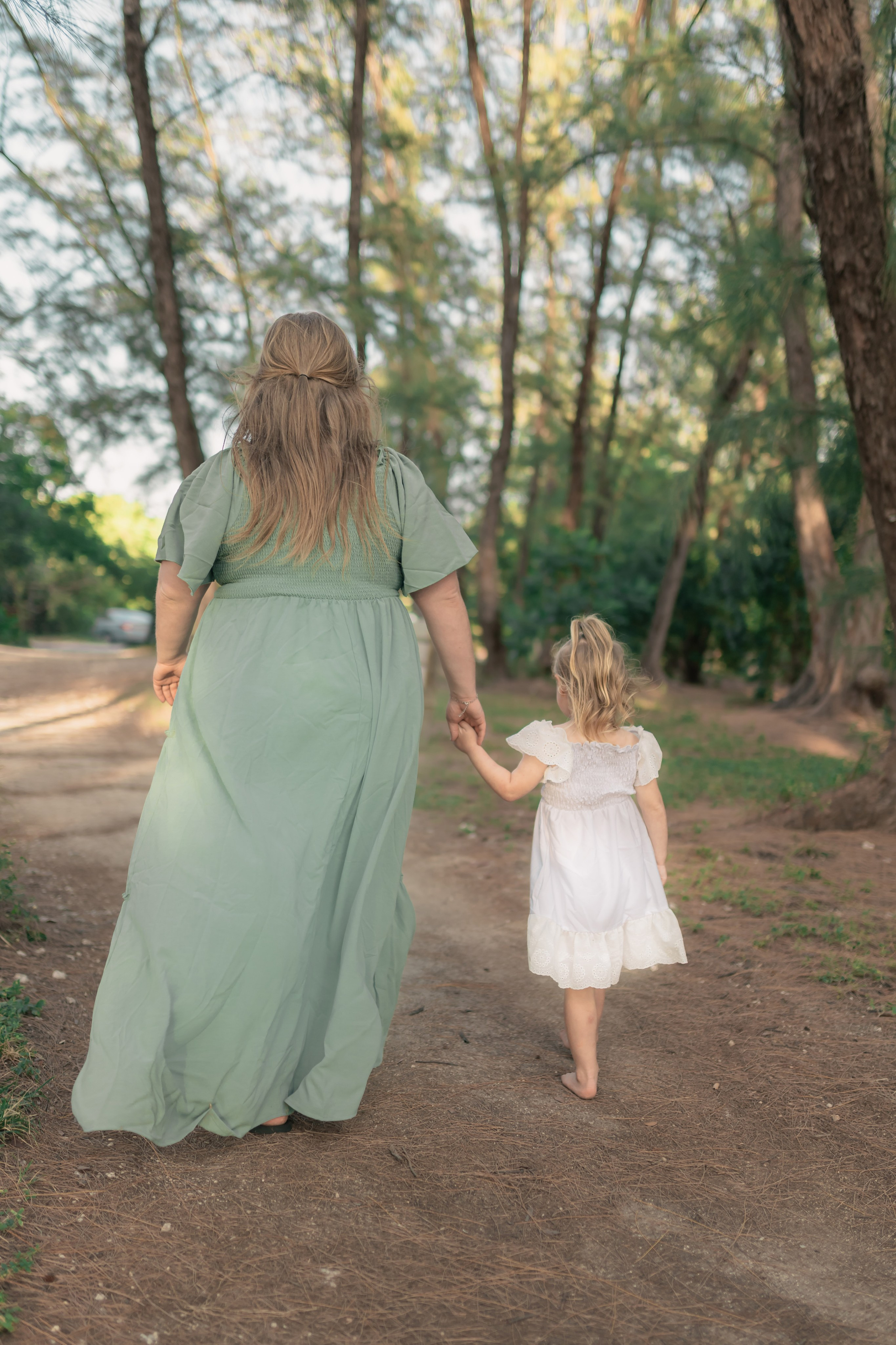 Ronni and her family. Gaukhar Baimagambet — Photographer and Videographer