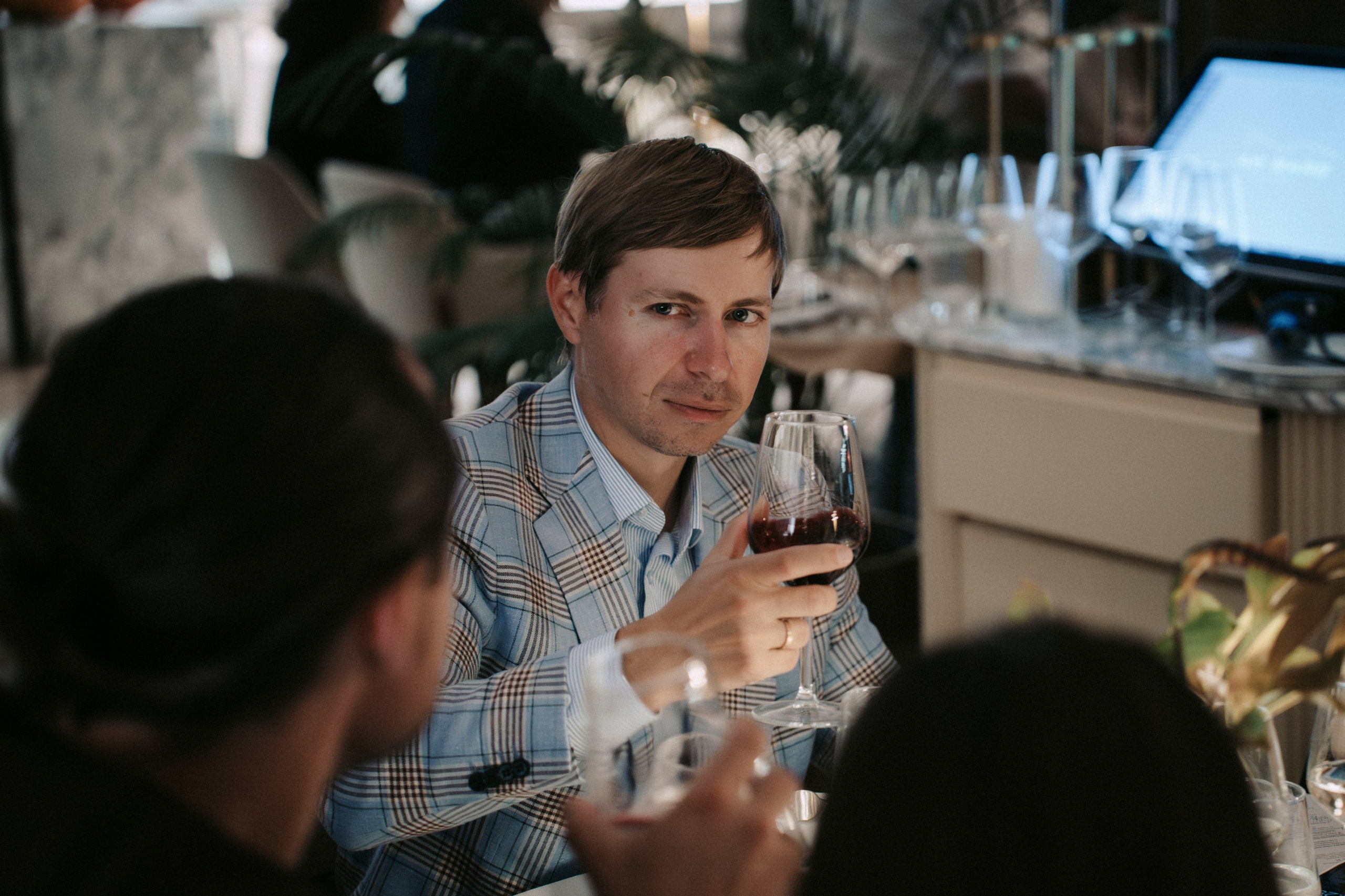 Тугай. Главная