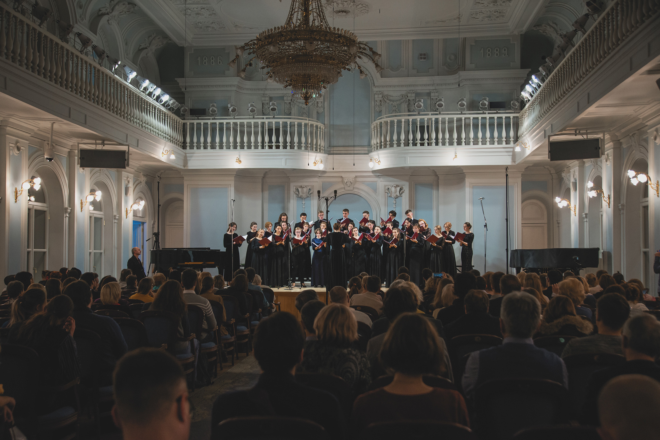 Концерт Курсового хора.  I курс. МГК им. П.И.Чайковского (2019). Петр Гуторов. Фотограф Москва