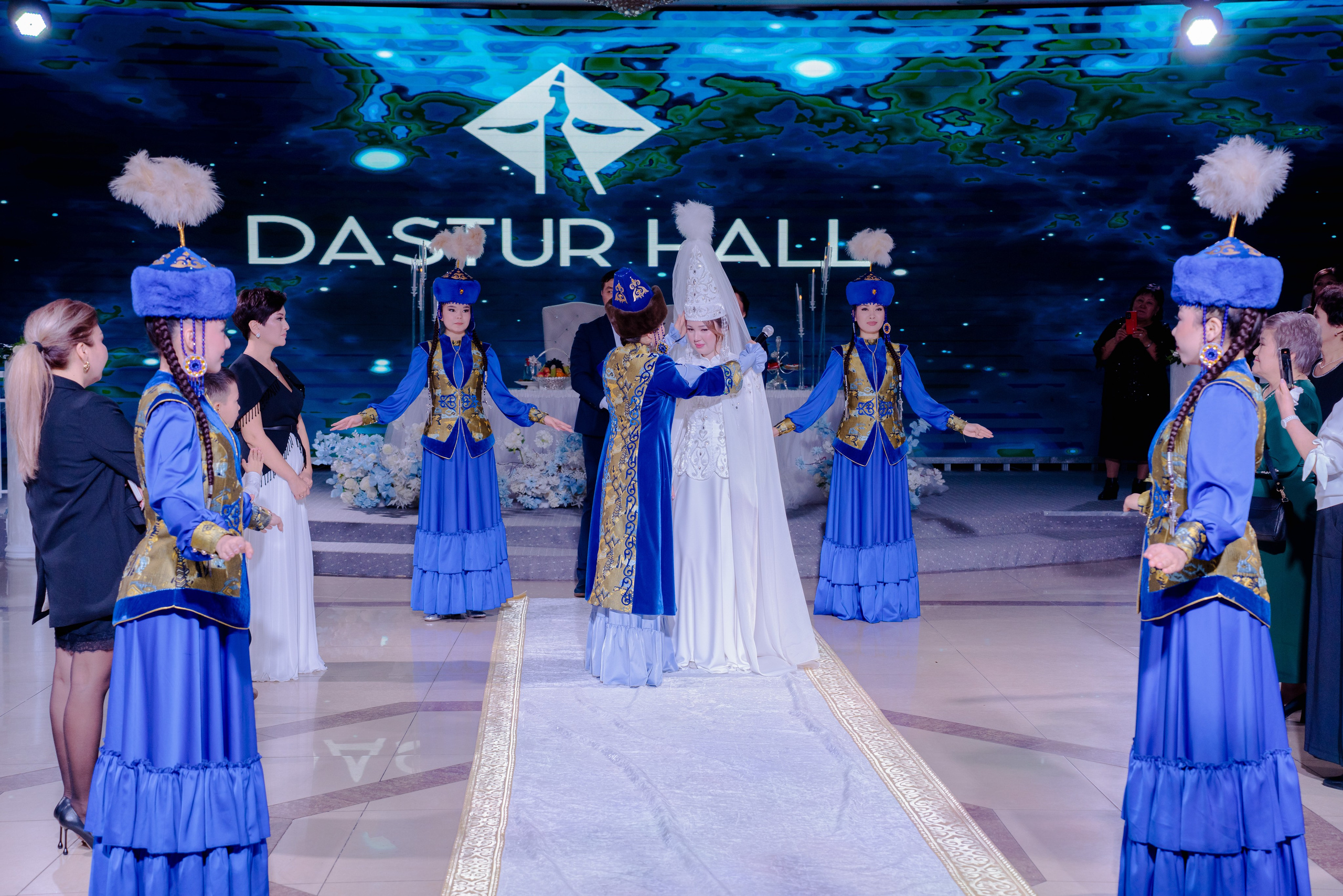 KAMILLA QYZ UZATU. Nomad media