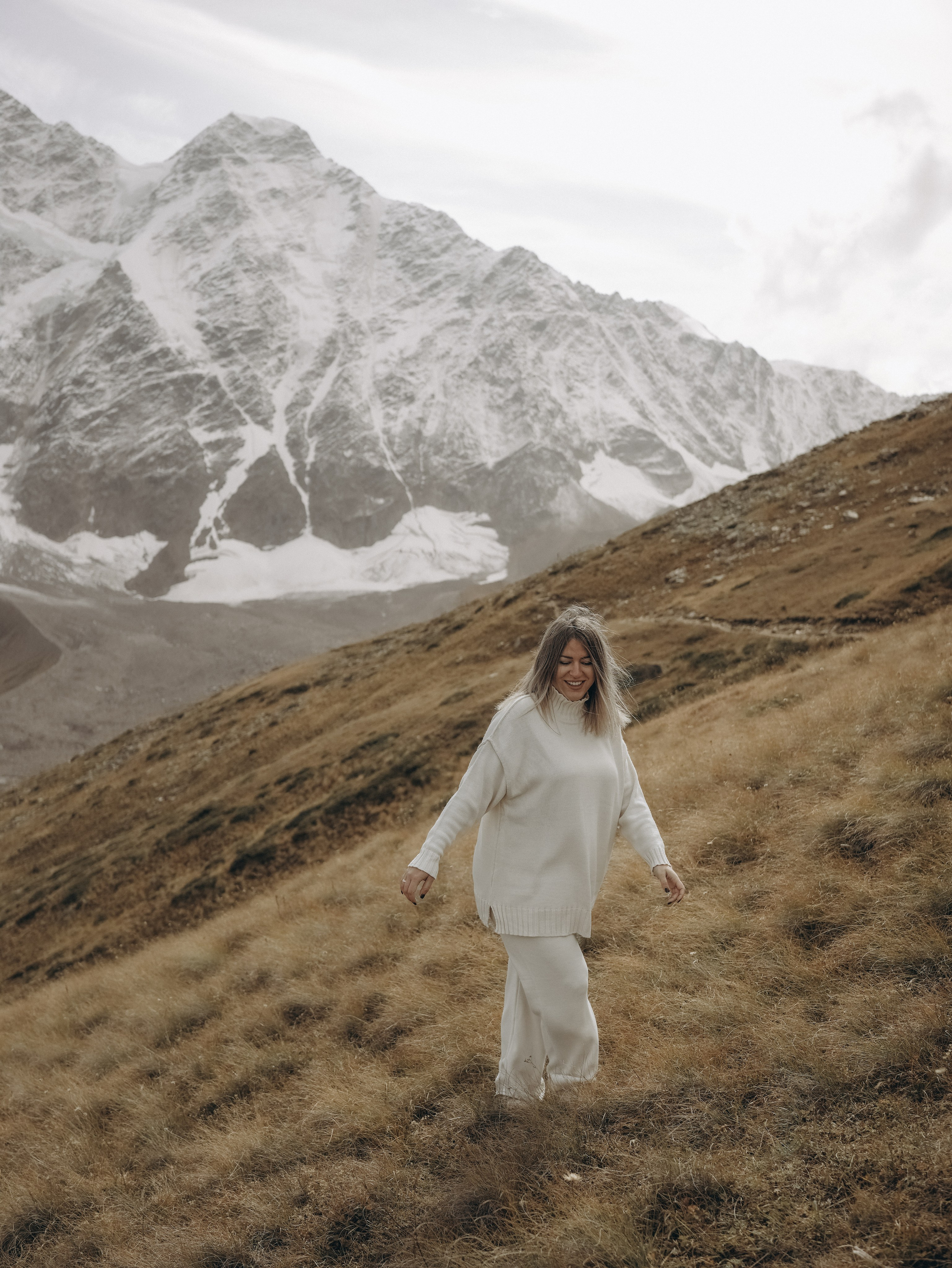 Съемка Love story (лавстори) Екатерины и Александра. Свадебный фотограф Ирина Беляева Пятигорск|Кисловодск|Эльбрус|Домбай