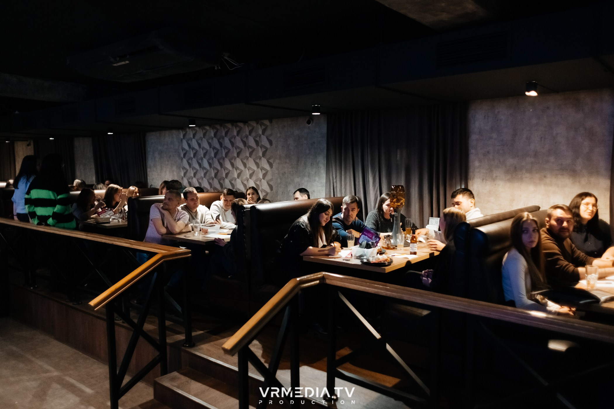 WoW QuiZ в баре «Друзья»