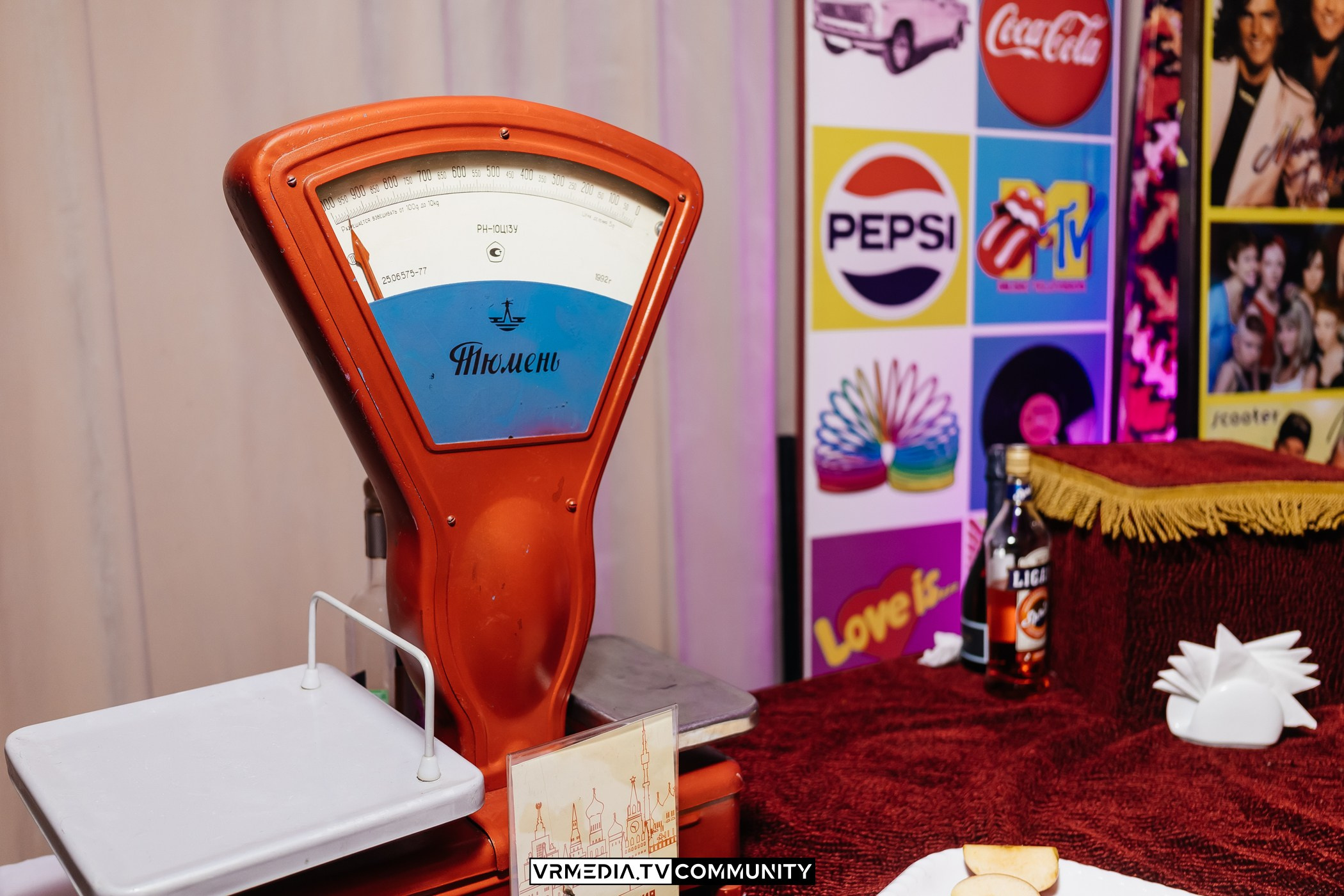 Ресторан «Империя»: Вечеринка 90-х