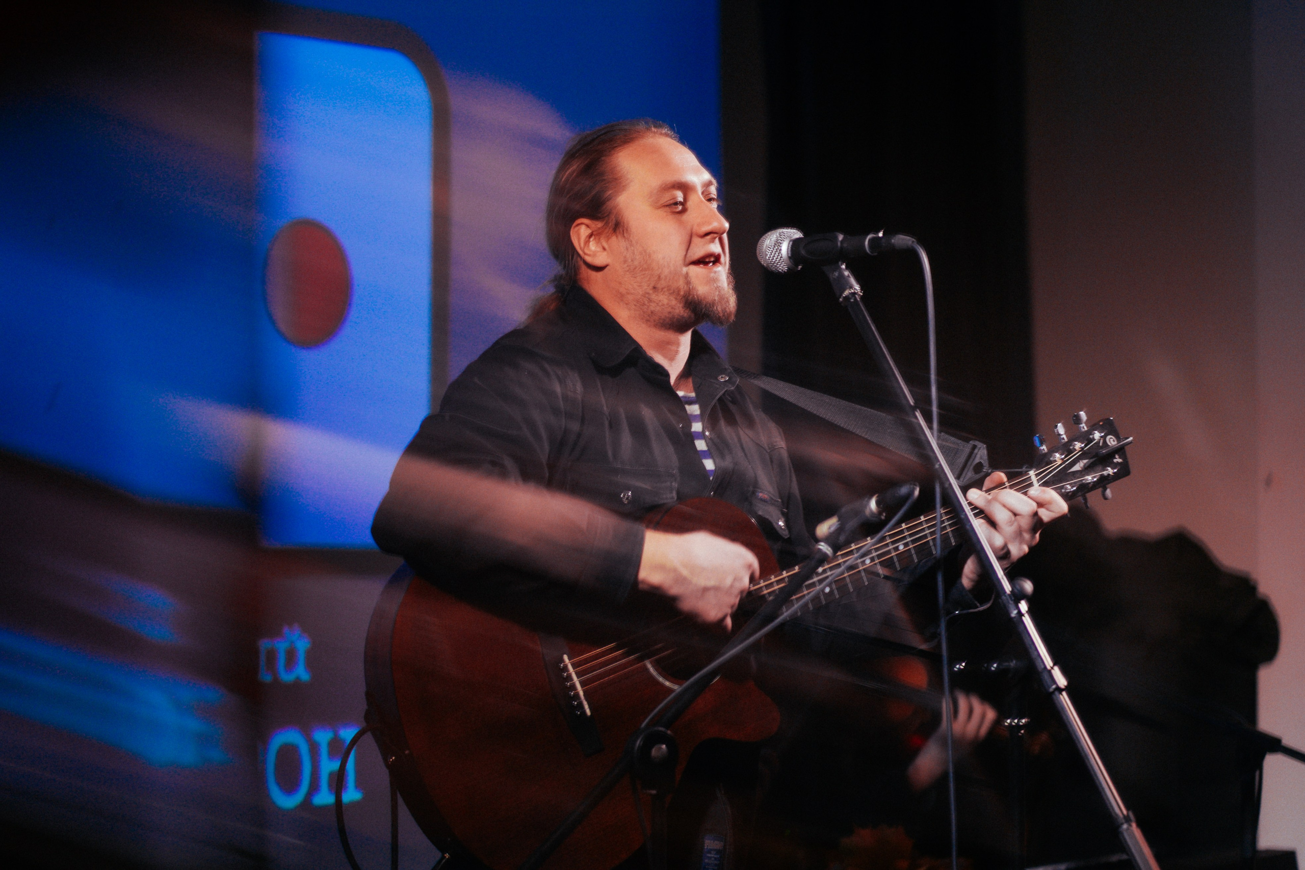 Открытый диктофон. Репортажный фотограф в Санкт-Петербурге. Фотограф на мероприятие в СПБ