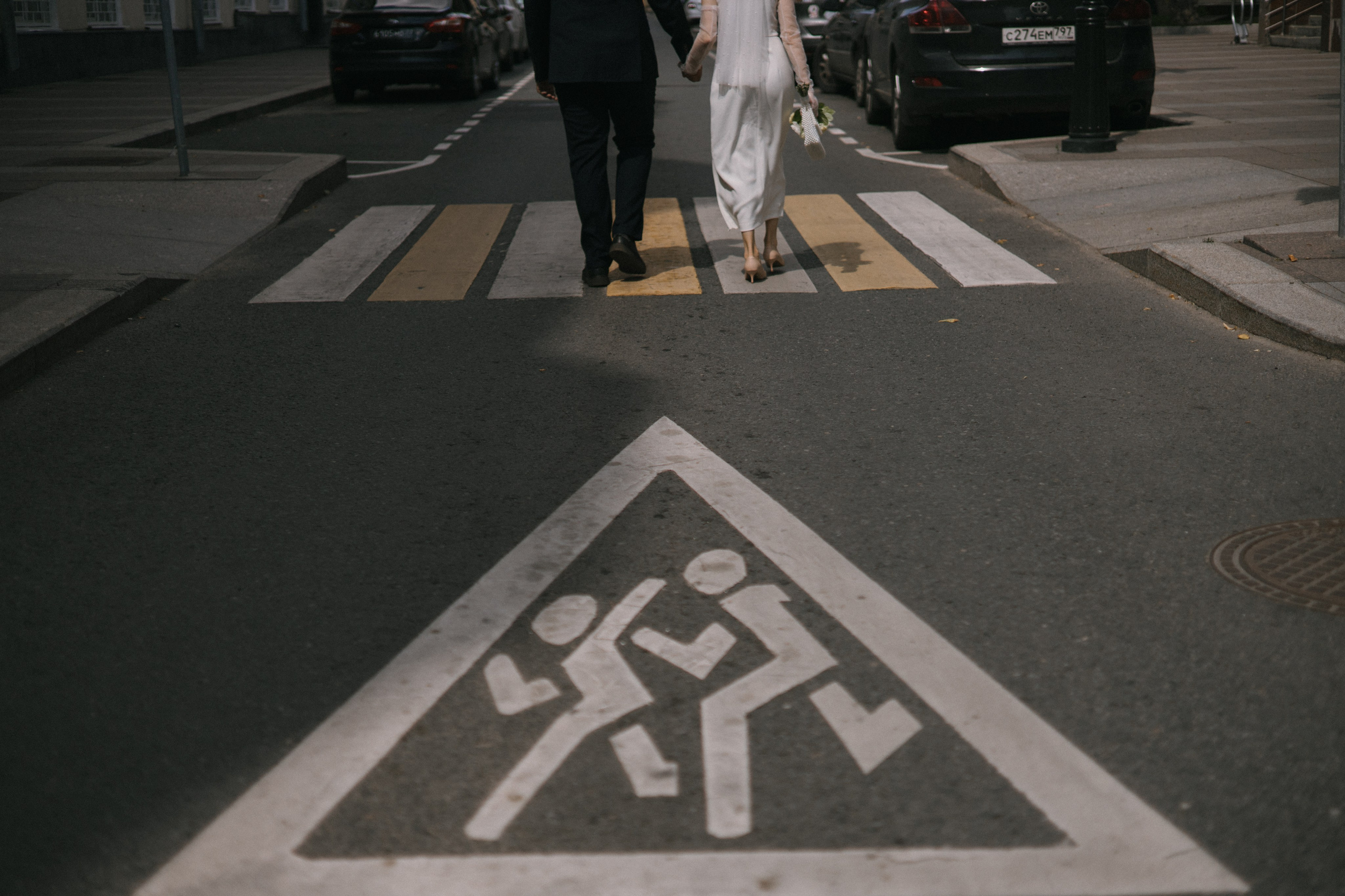 На московских изогнутых улочках. Свадебный и семейный фотограф в Санкт-Петербурге и Москве