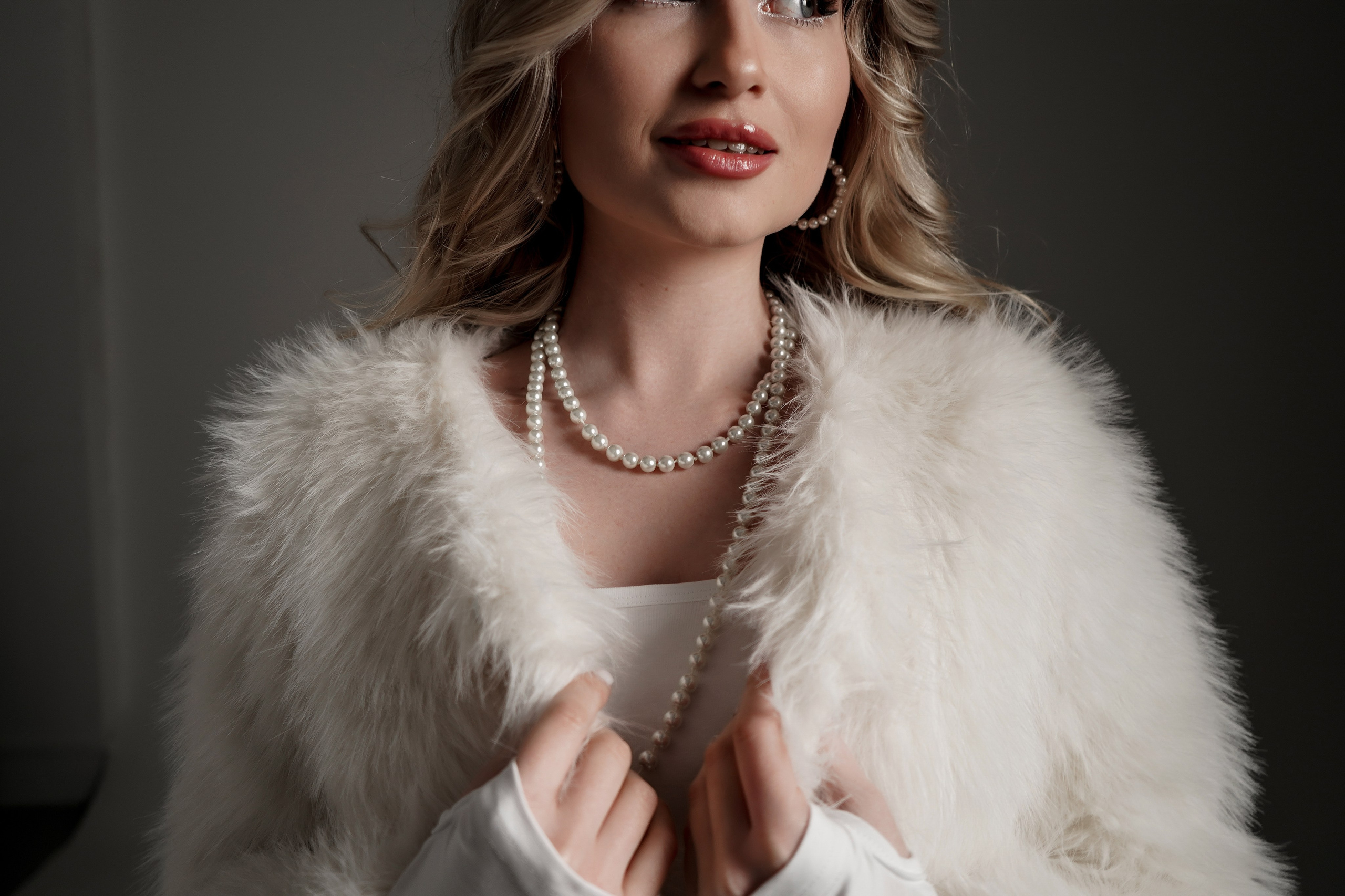 Женский фотограф Ростов-на-Дону. Фотосессия в фотостудии. Анастасия. Свадебный фотограф в Ростове-на-Дону. Таинство Крещения и Венчания, семейные фотосессии. Алёна Чёботова