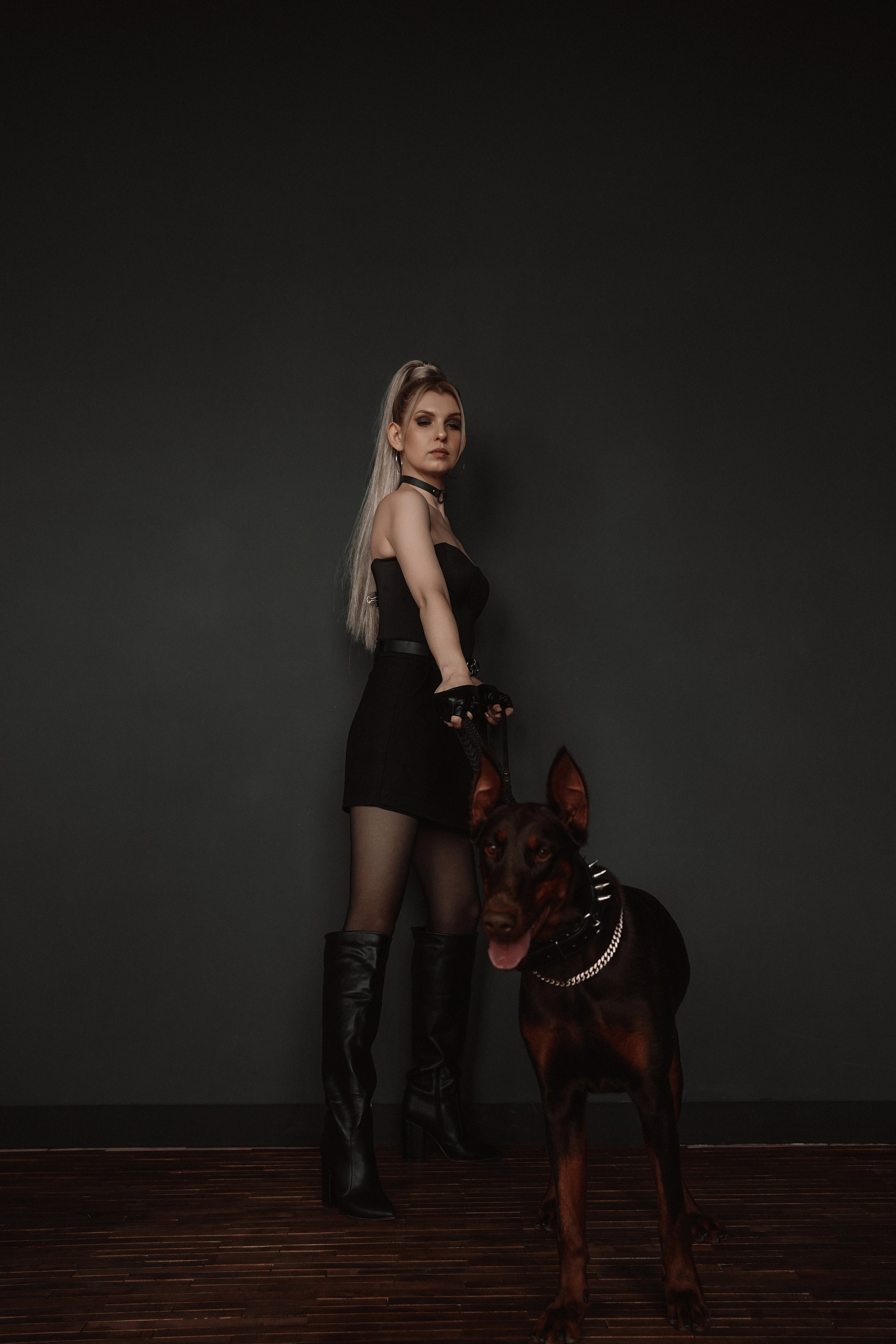 Фотосессия с собакой в Ростове-на-Дону. Женский фотограф Алёна Чёботова. Свадебный фотограф в Ростове-на-Дону. Таинство Крещения и Венчания, семейные фотосессии. Алёна Чёботова