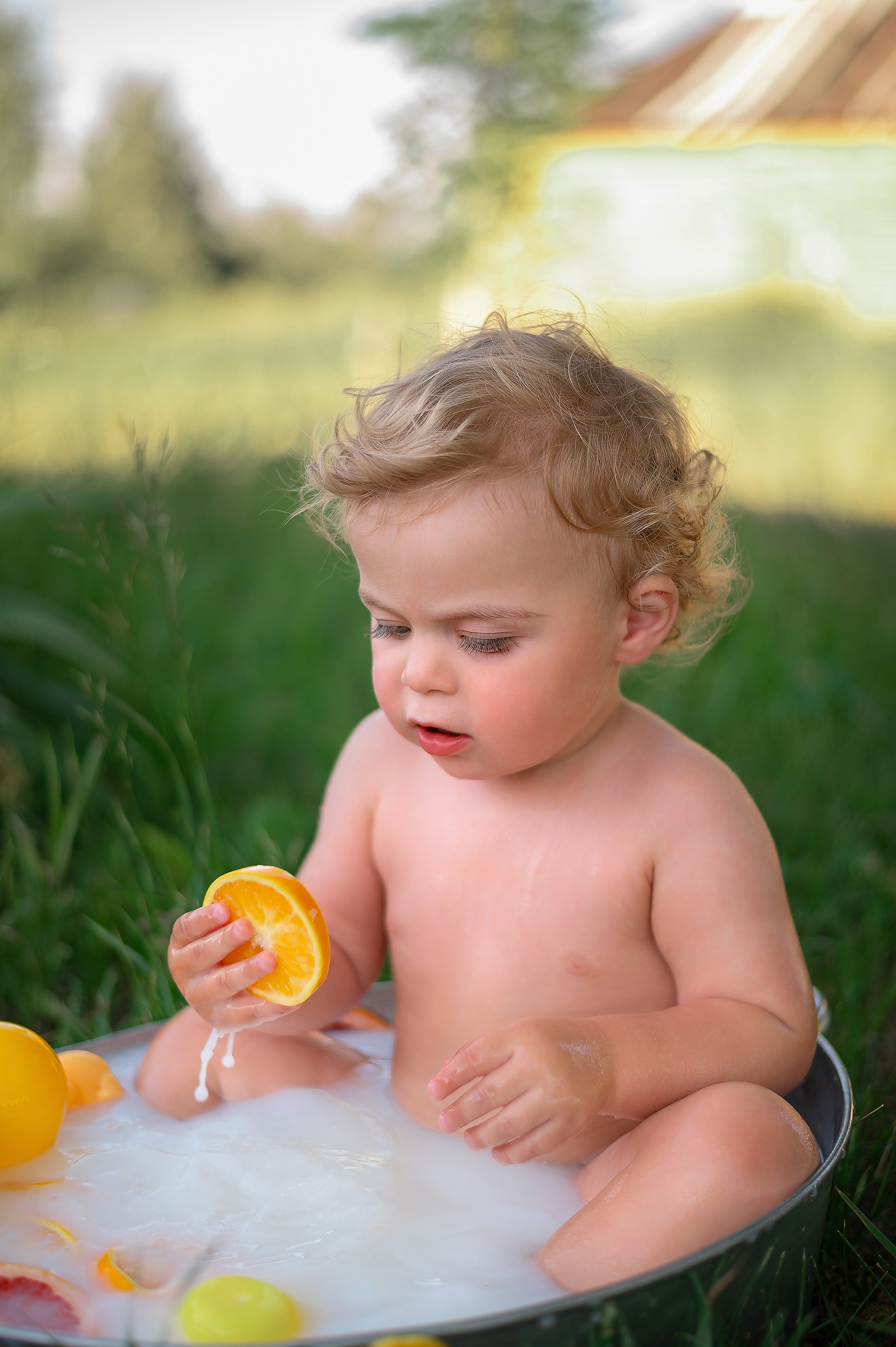 Молочная ванночка. Семейный и детский фотограф в Шатках и Арзамасе Александра Магомедова