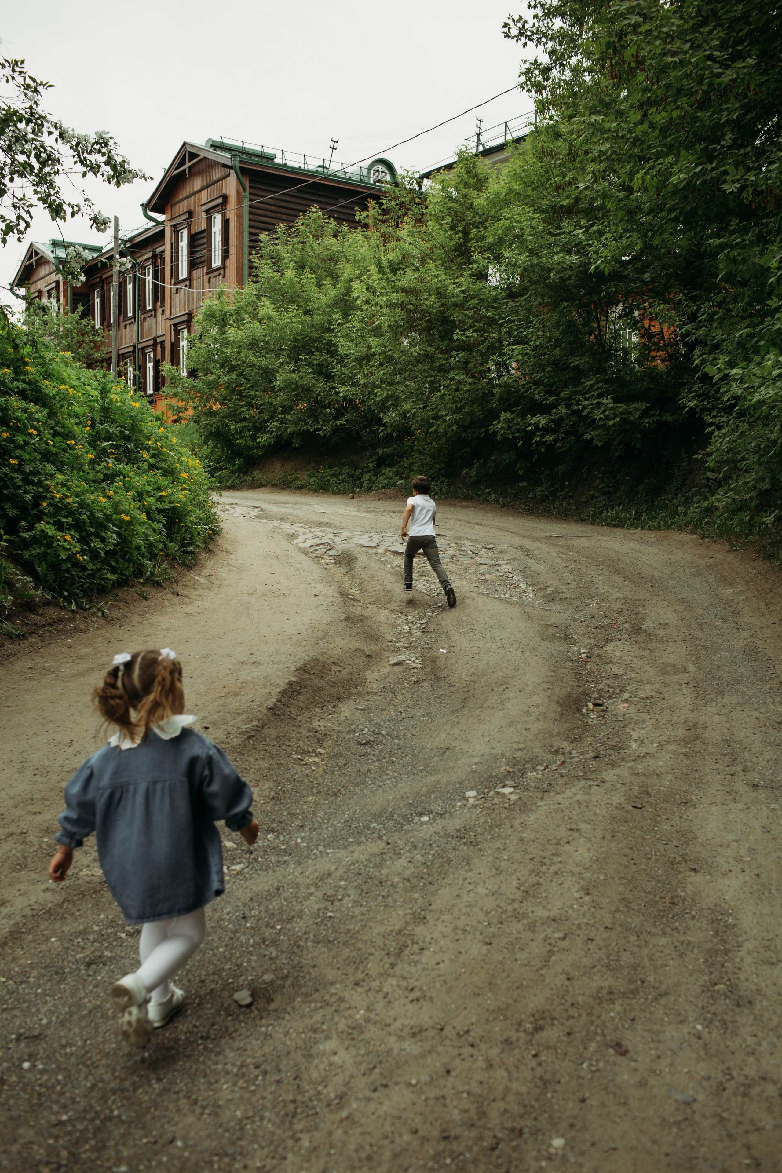 Амина, Малик, Юля, Сахиб. Семейный фотограф Томск