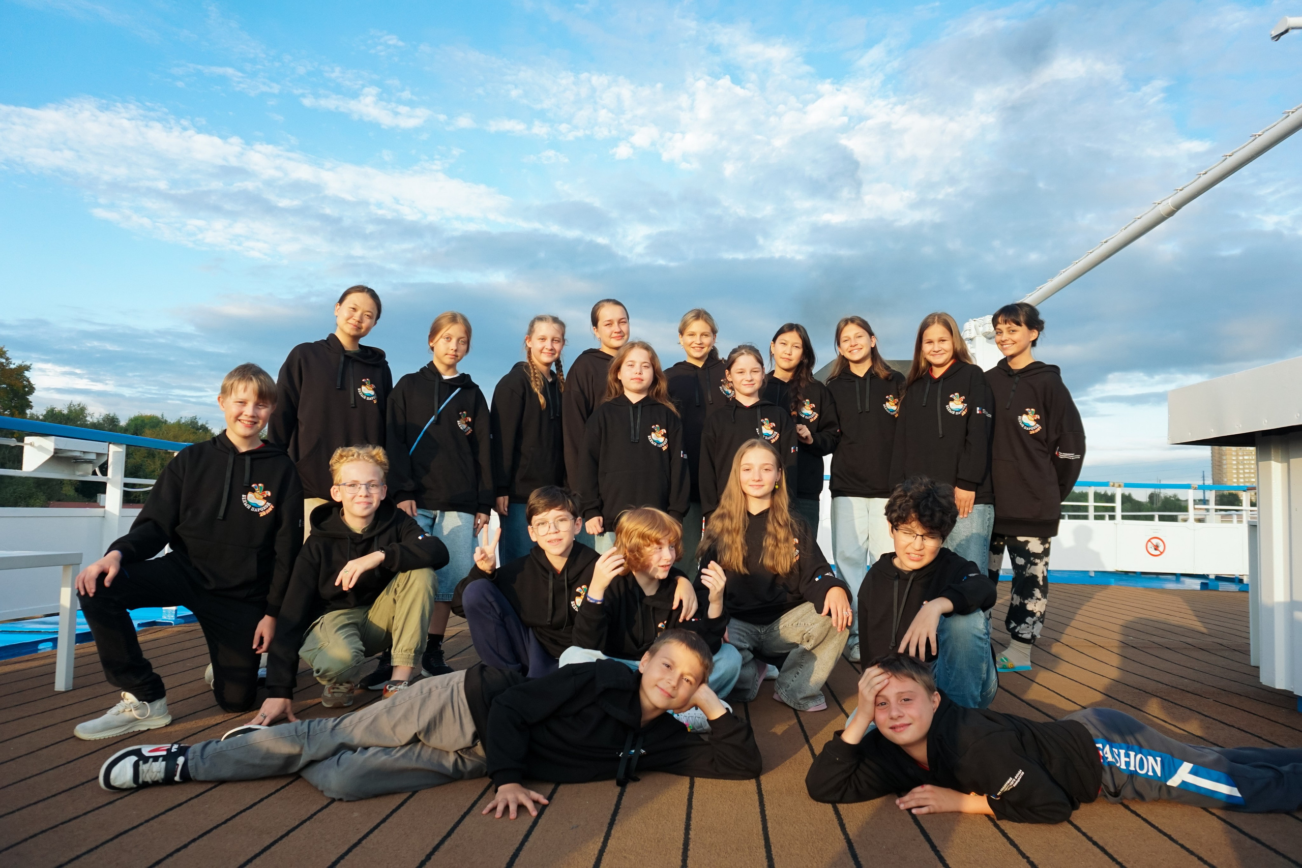 «Белый пароход» лагерь. Фотограф Москва — Полина Робин