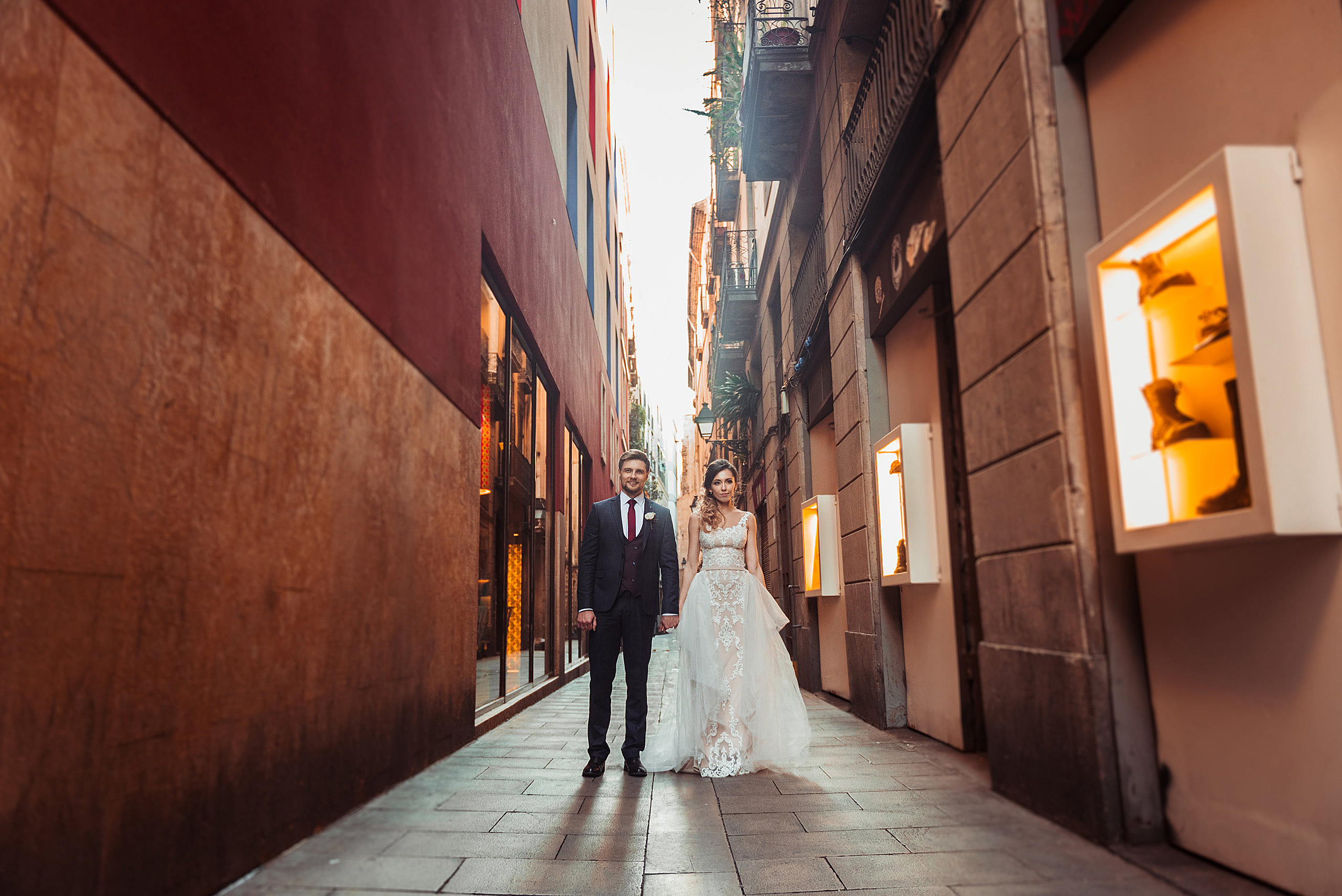 Maria & Igor (Barcelona, Spain). Photographer in Switzerland and Europe Anna Alekseenko