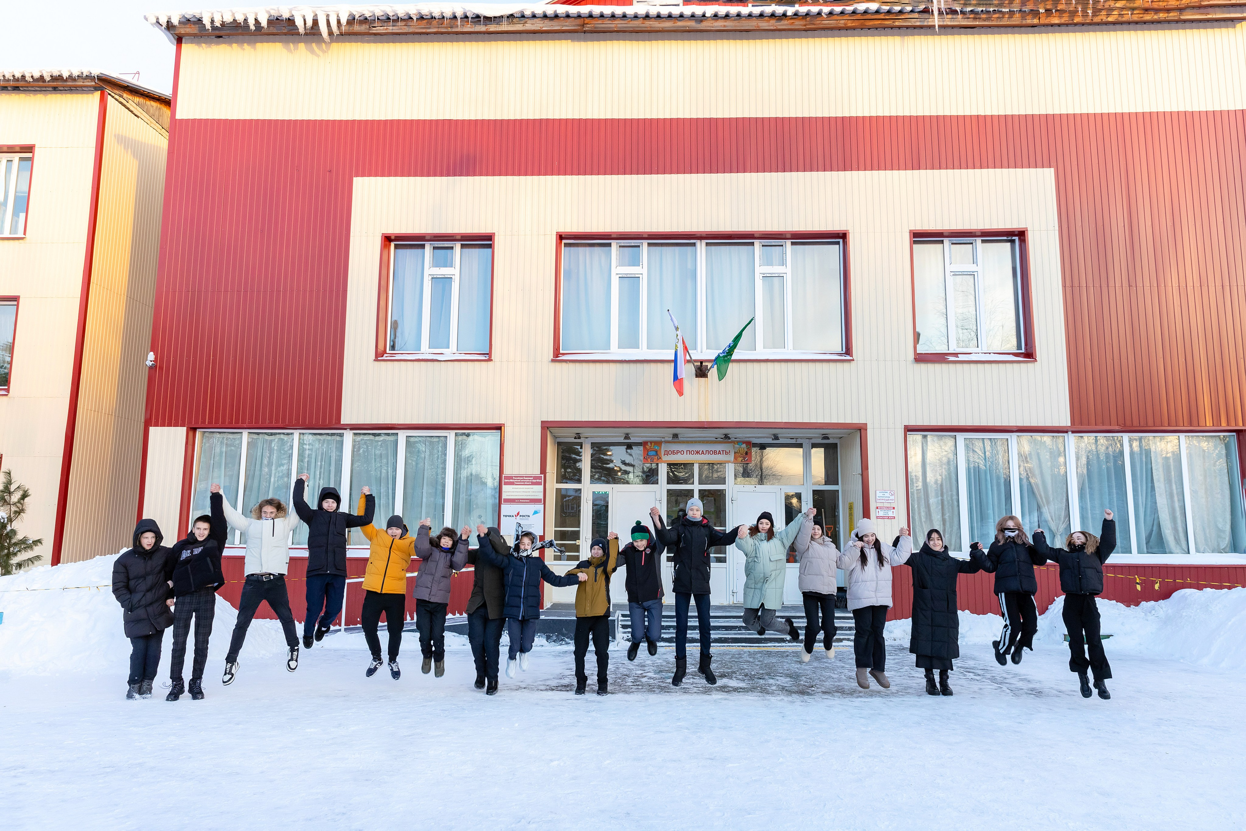 Примеры фото СТАРШИЕ КЛАССЫ. Фотограф Радужный ХМАО, Школьный фотограф, семейный фотограф, выпускной альбом