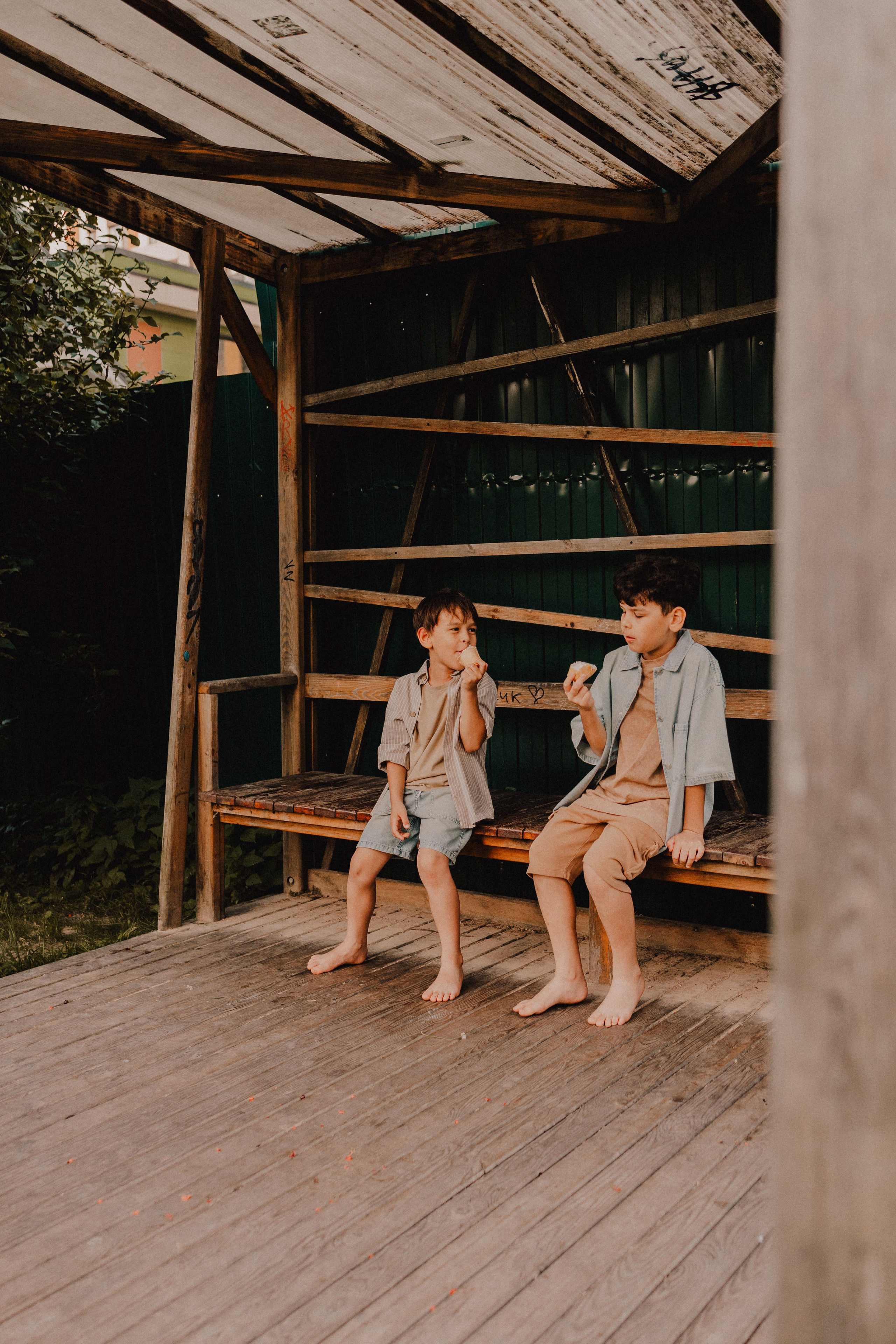 На лужайке. Семейный фотограф Москва