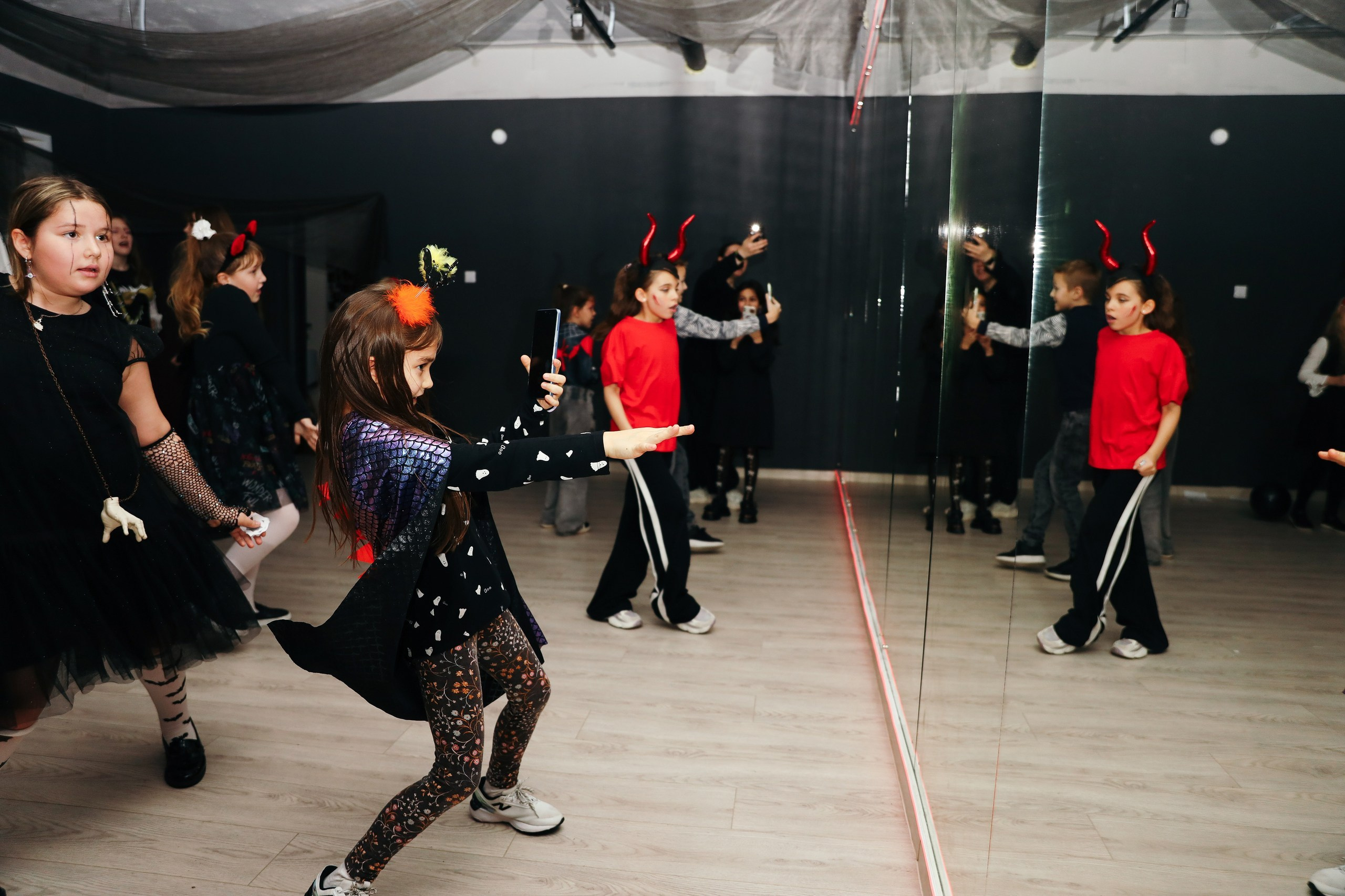 Хеллоун в DanceLab. Репортажный фотограф в Мурманской области