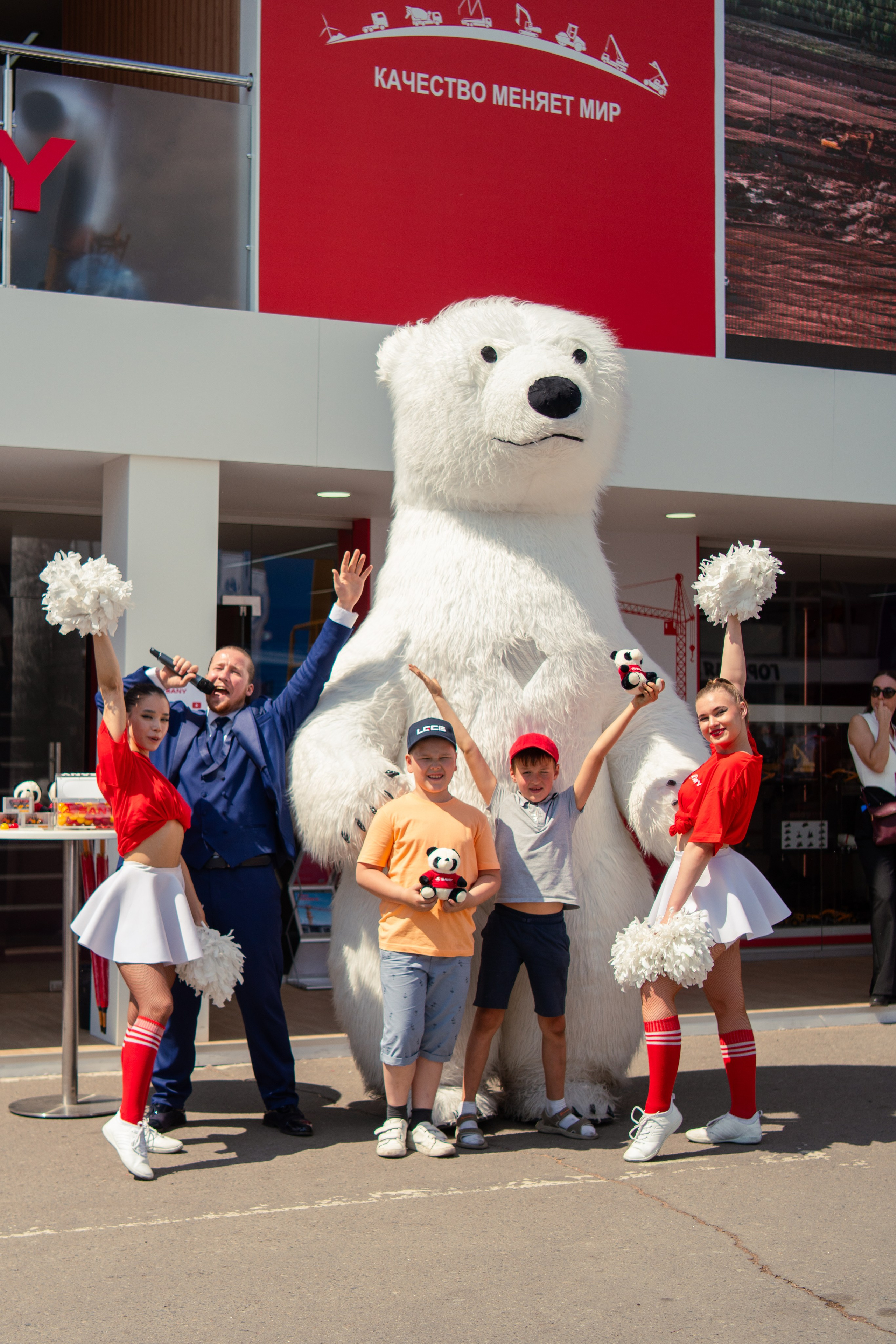 СТТ Expo 24-я международная выставка строительной техники и технологий в России. Фотограф / видеограф в Москве и Сочи Sofia Riversong