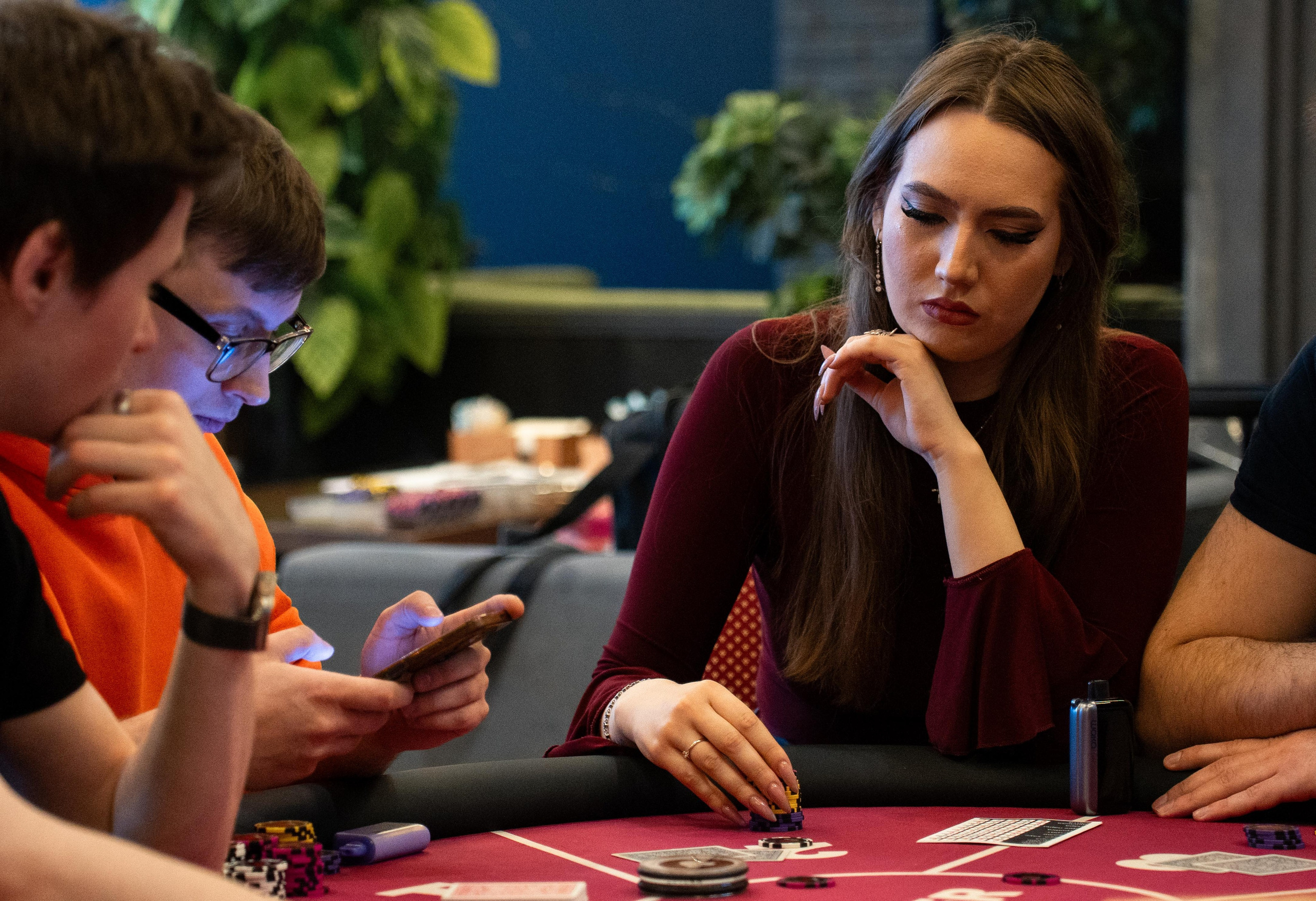 Joker Poker Club 28.02.2026. Коммерческий и художественный фотограф и видеограф в Москве Арсений Тургенев