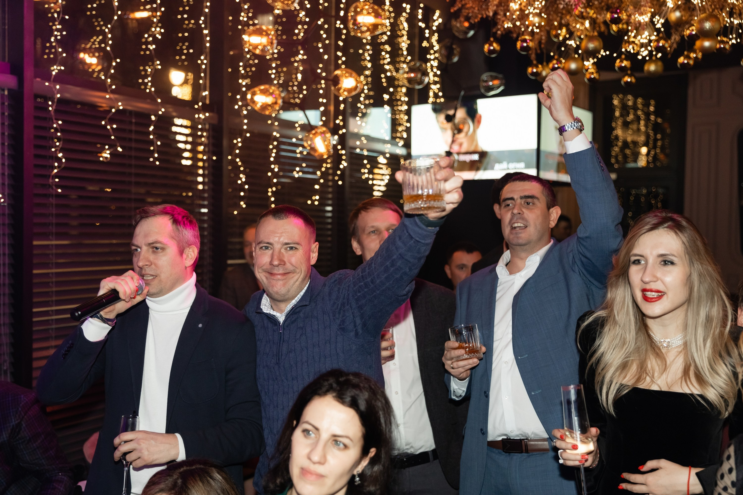 Новогодний корпоратив (Караоке клуб Who is who). Татьяна Чернышова свадебный фотограф Москва