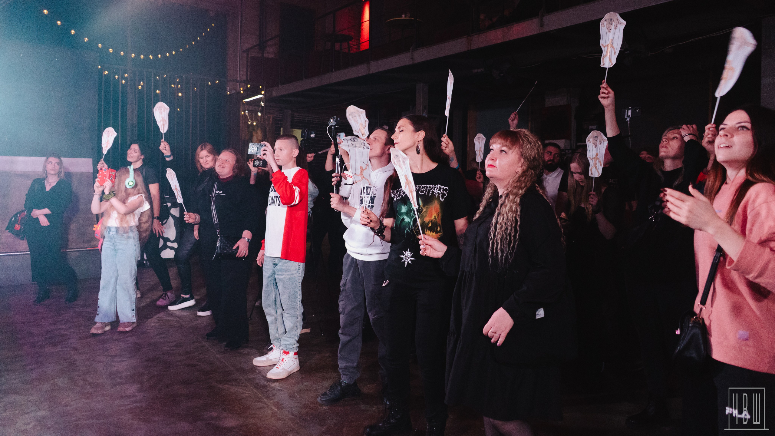 ШардаМ, 04.11.2025, Ласточка. Человек в Шляпе