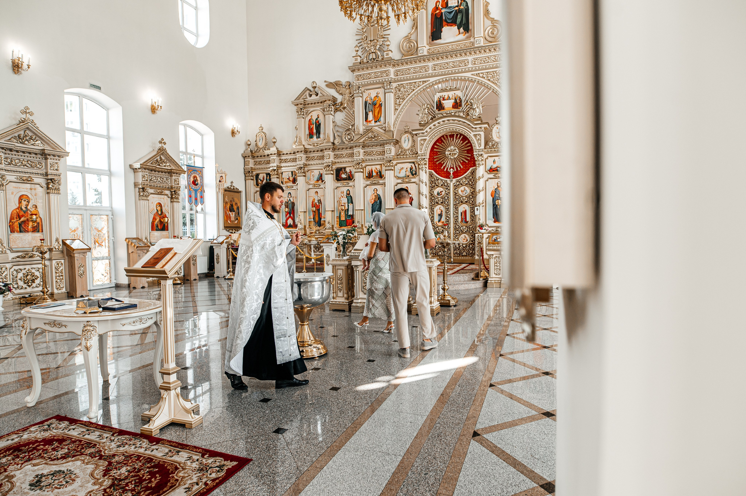 Таинство Крещения Аделины. Фотограф Таинств Крещения и Венчания в г. Курске