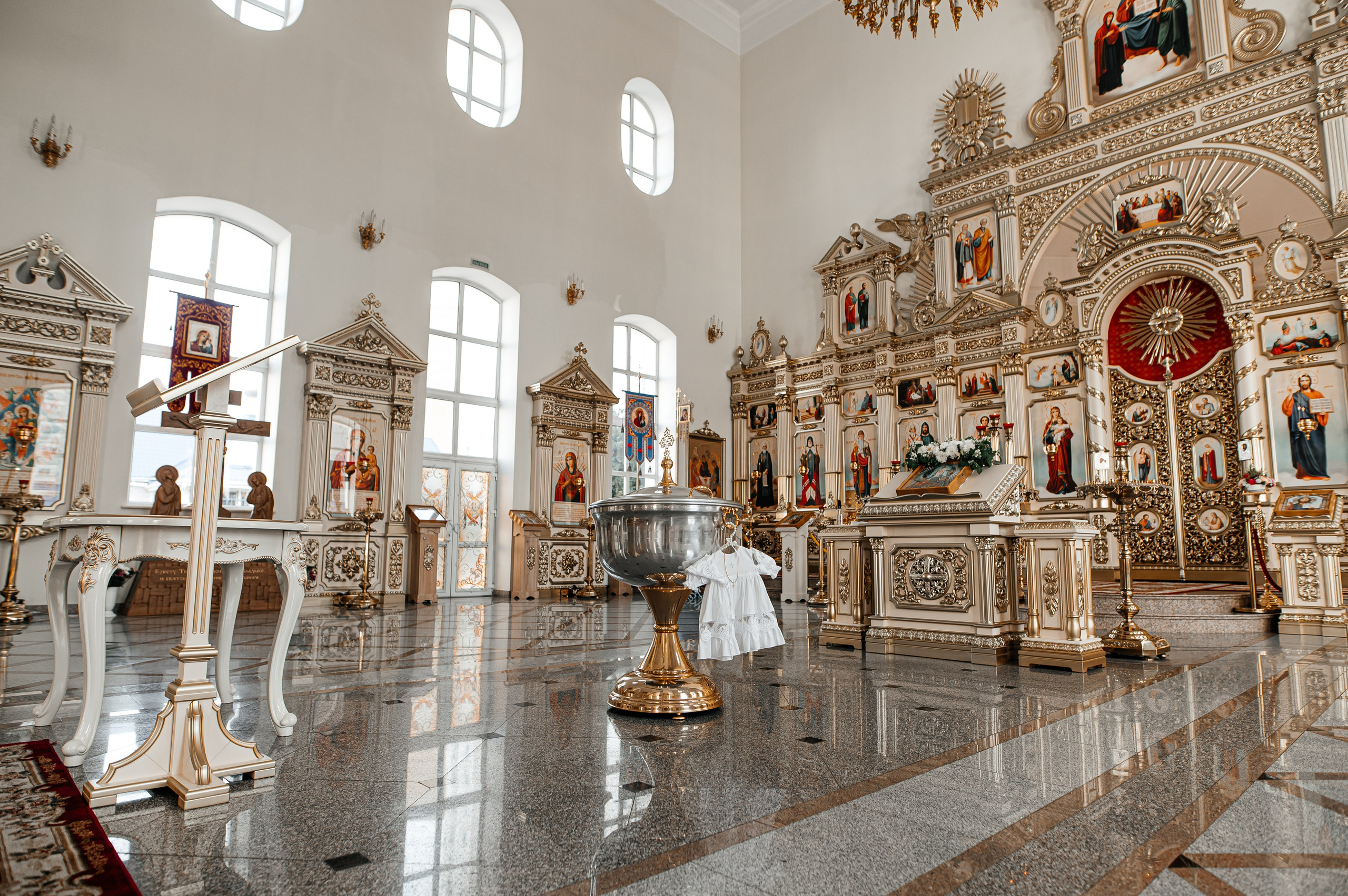 Таинство Крещения Аделины. Фотограф Таинств Крещения и Венчания в г. Курске