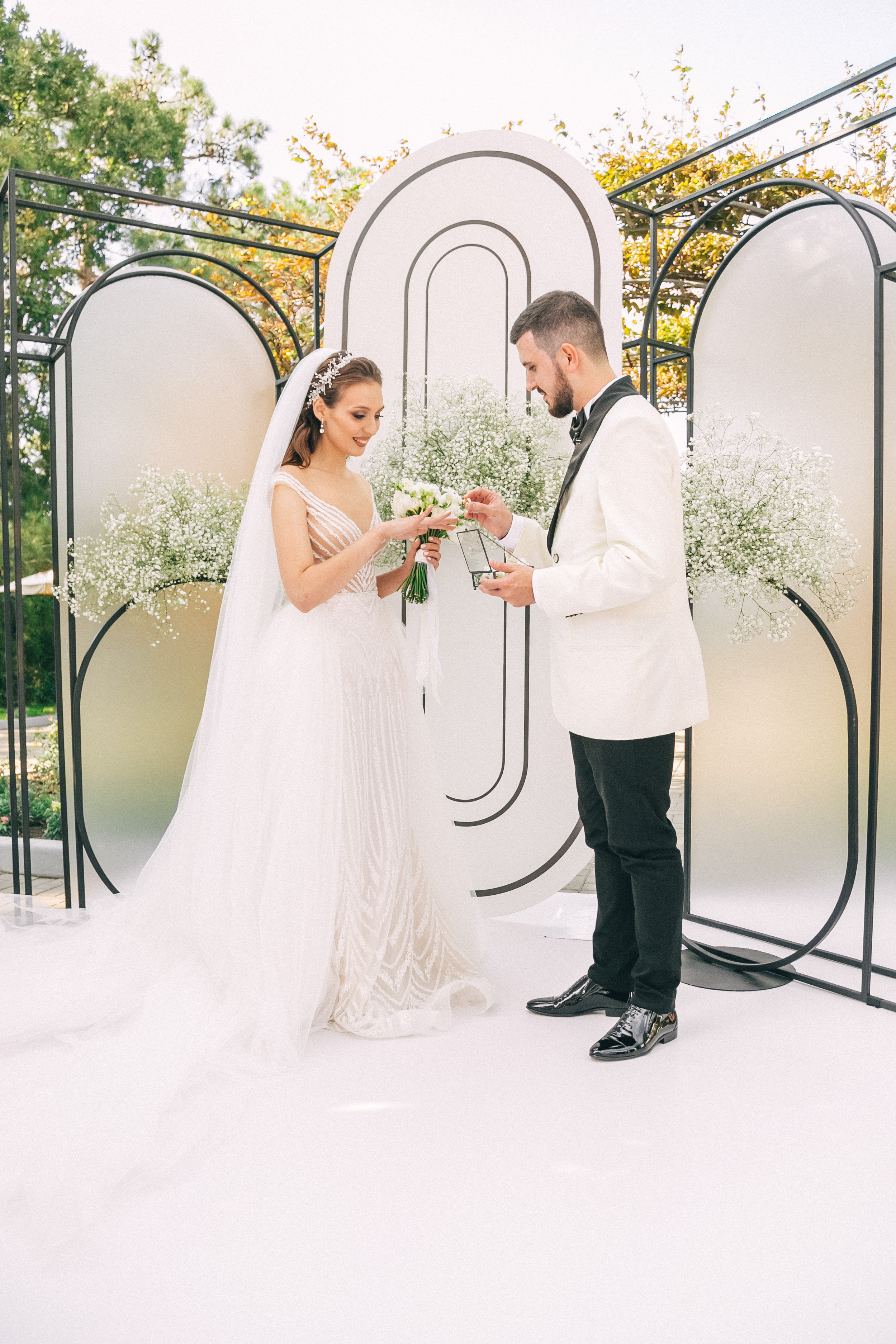 Декор Праздничная атмосфера. Подрядчики и друзья сети свадебных площадок House for wedding