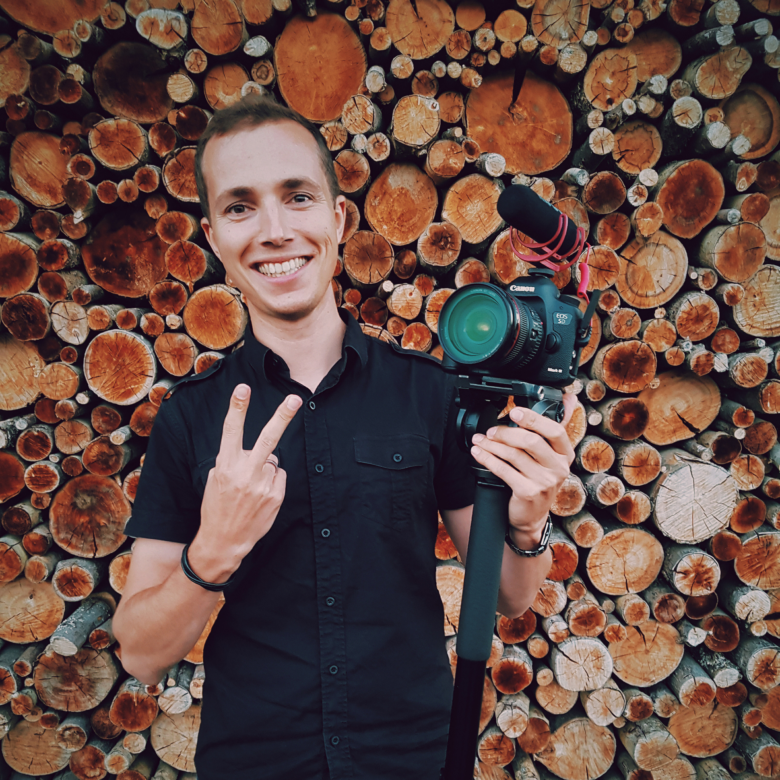 Видеограф Леонов. Подрядчики и друзья сети свадебных площадок House for wedding