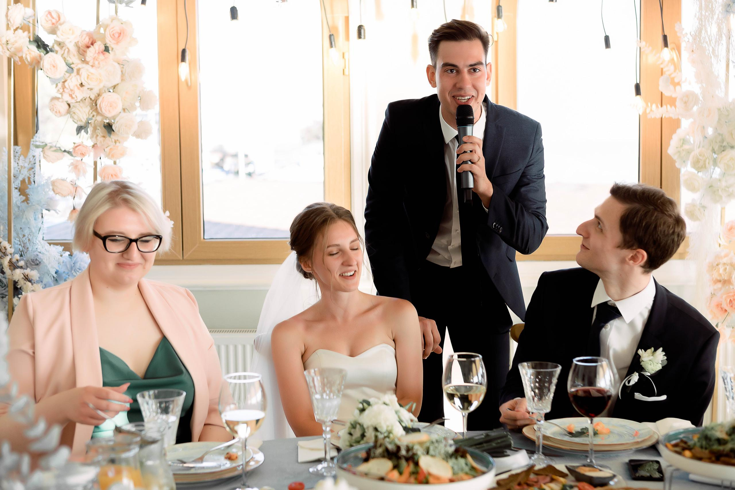 Ведущий Колычев дом у моря. Подрядчики и друзья сети свадебных площадок House for wedding