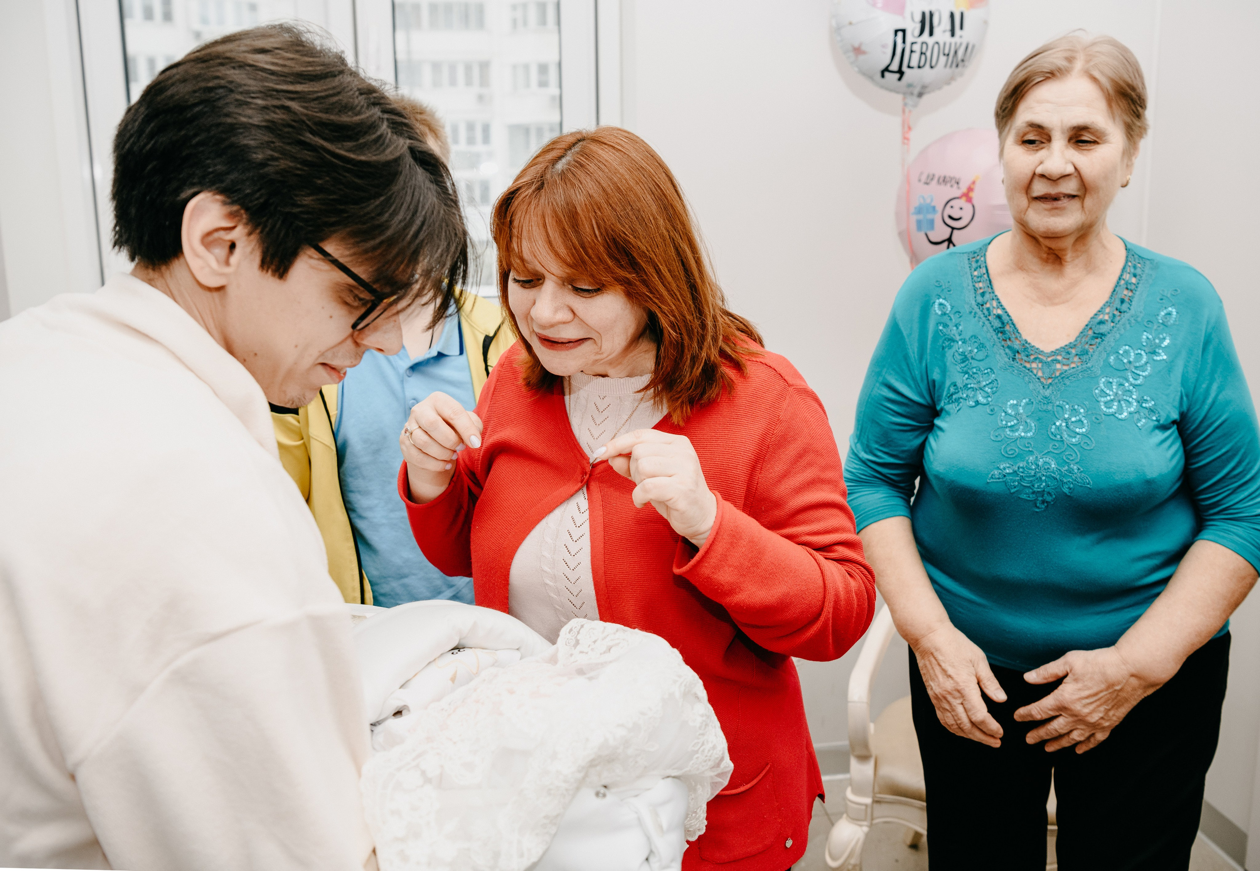 Выписка Арины. 4 роддом. Фотограф на выписку из роддома в Москве и МО