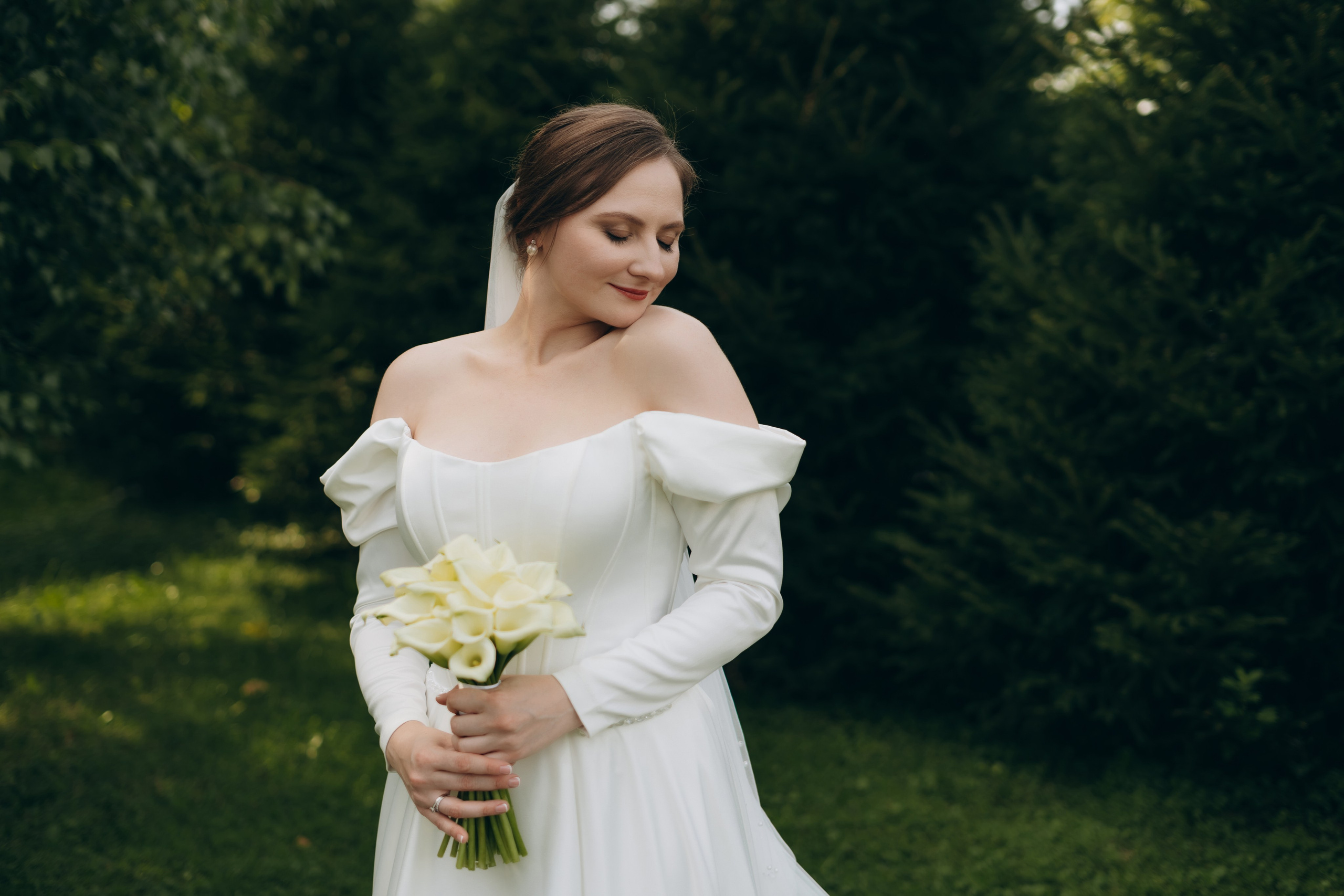 Свадебная фотосессия в Москве / Библиотека-читальня им. А. С. Пушкина. Фотограф Москва Виктория-Антуанетта