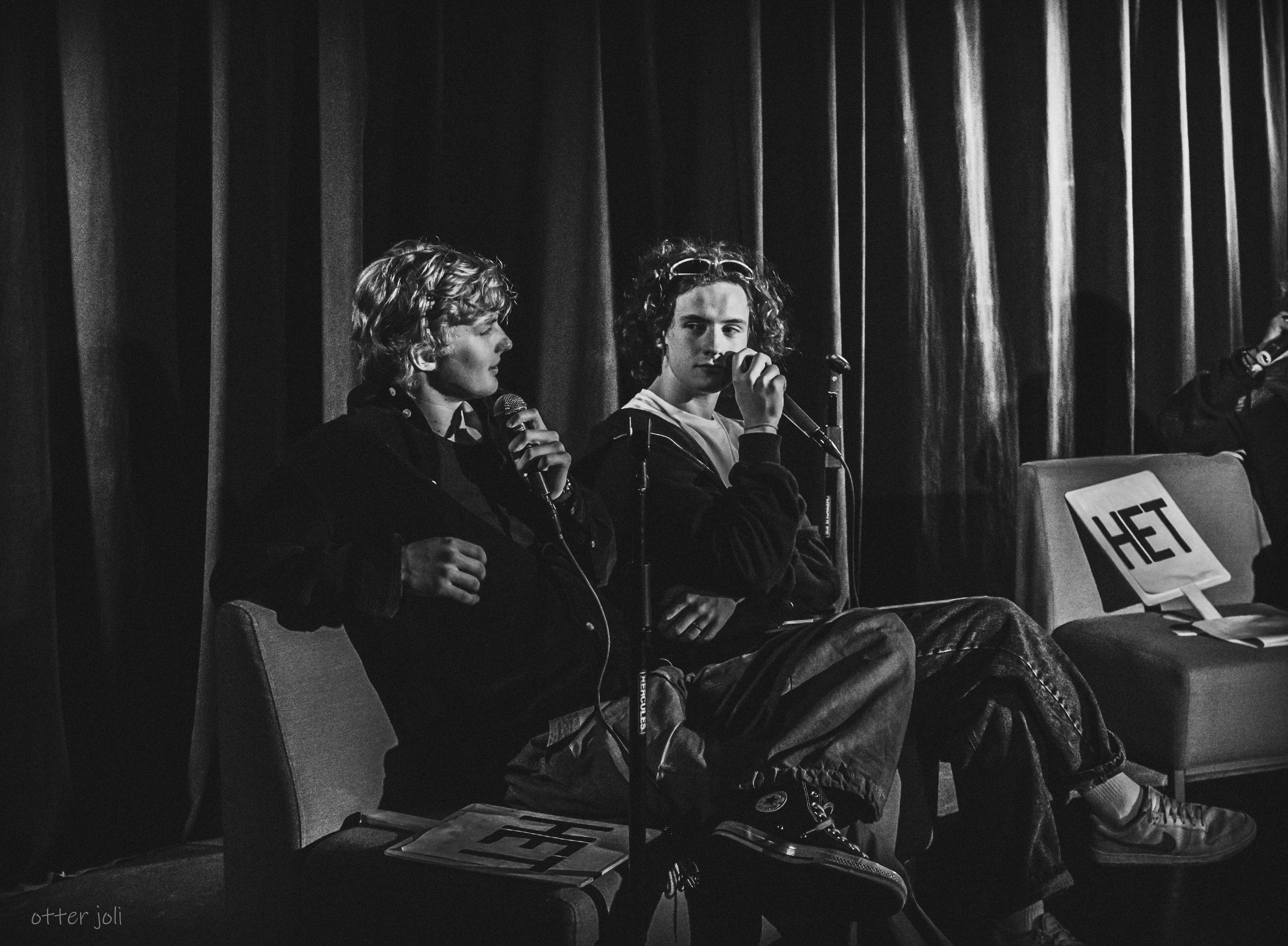 Квартирник «За пределами сюжета» | OFF-театр. Концертный репортёр Валерия Сафина