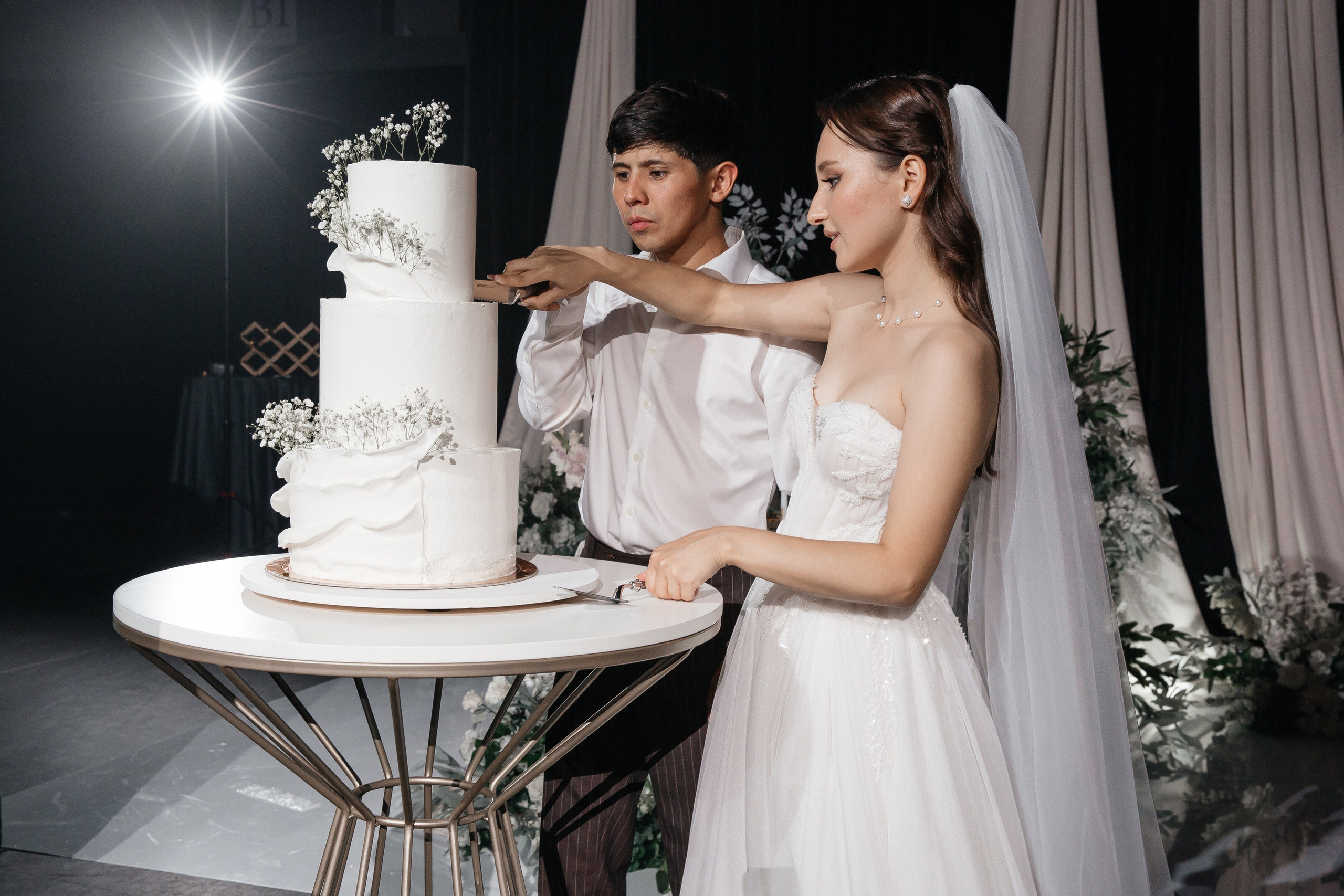 Уютная свадьба — Аскар и Катя на Марсовом поле. Свадебный фотограф в Оренбурге Илья Володьков