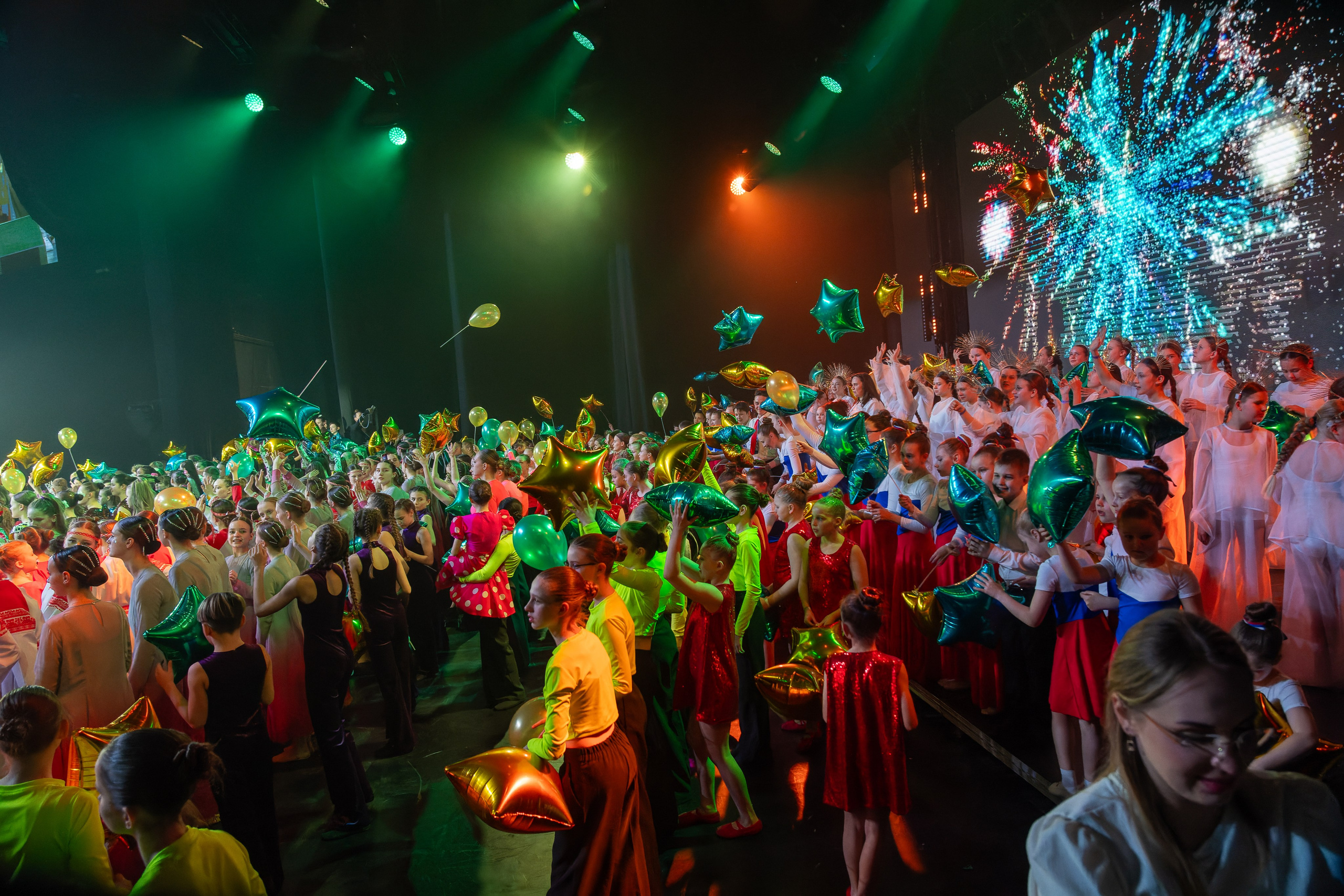 Гала-концерт «Фейерверк талантов» съёмка в концертном зале «Москва». «Студия DRONAVT`s» — видеосъёмка и фотография г. Москва