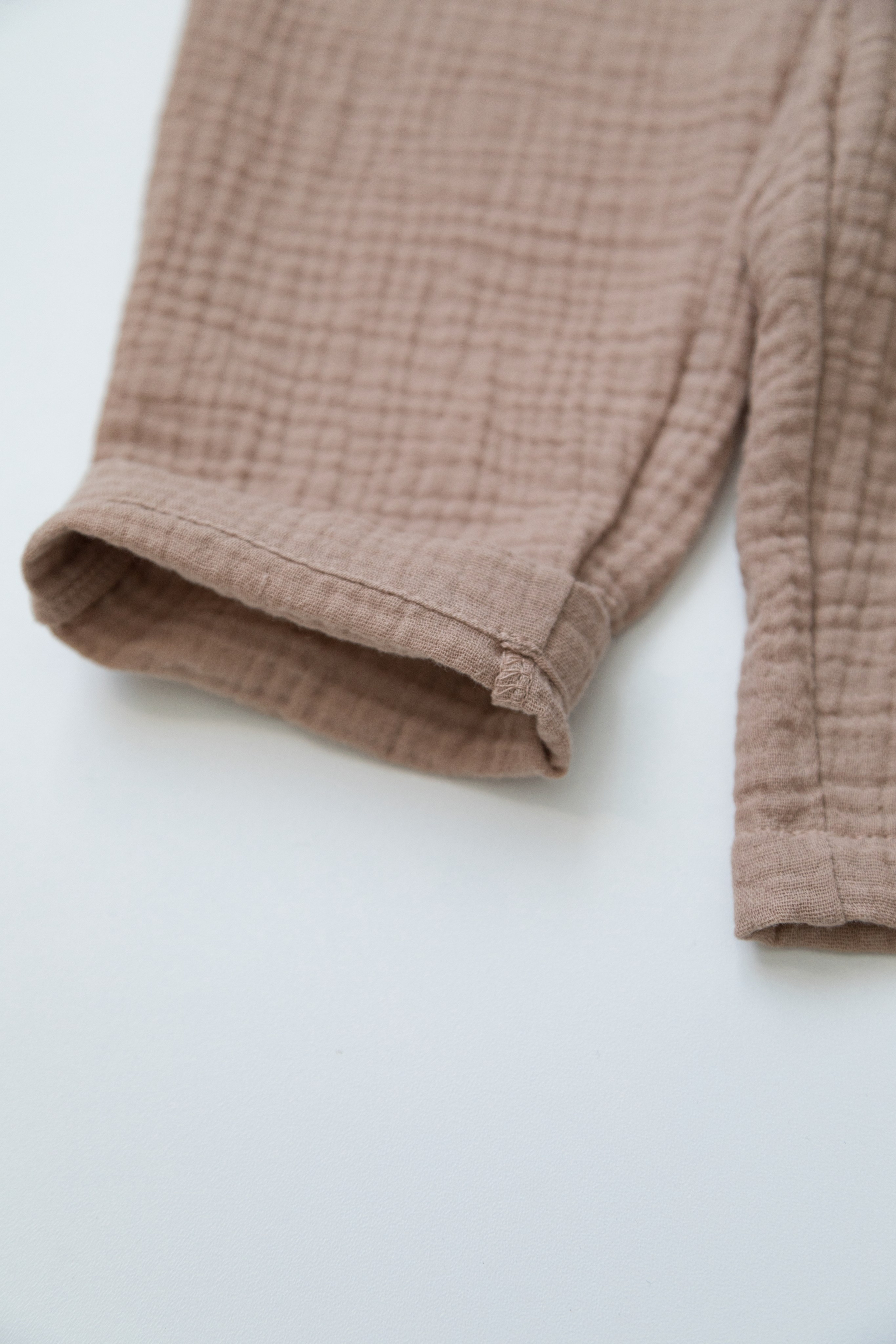 Съемка детской одежды бренда mamalanka для Ozon и соц сетей. Детский и контент фотограф Надя Волкова Санкт-Петербург