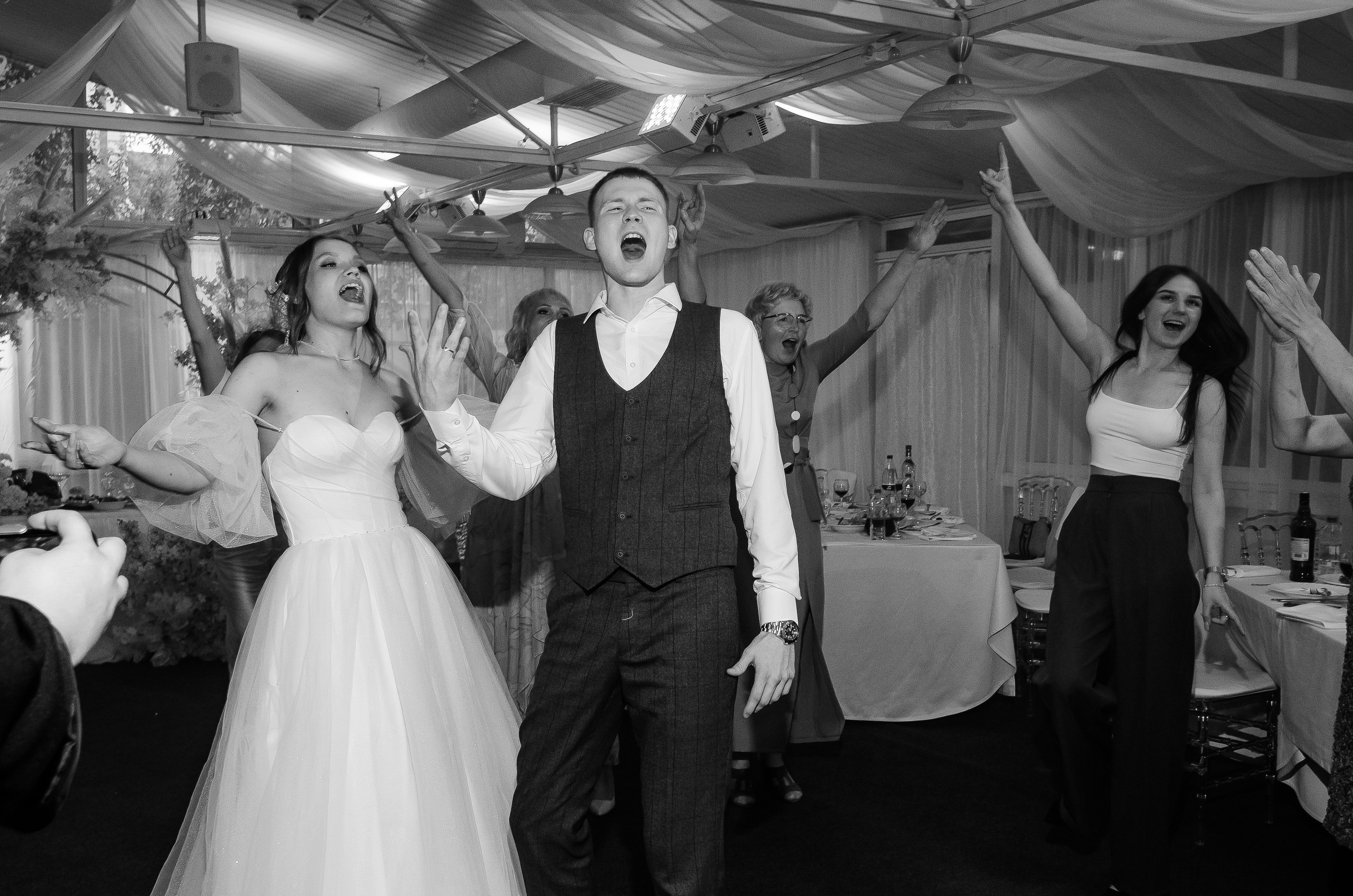 Свадебная съёмка для Ирины и Николая. Сборы в отеле. Свадебный и семейный фотограф г. Ярославль Савинская Анастасия