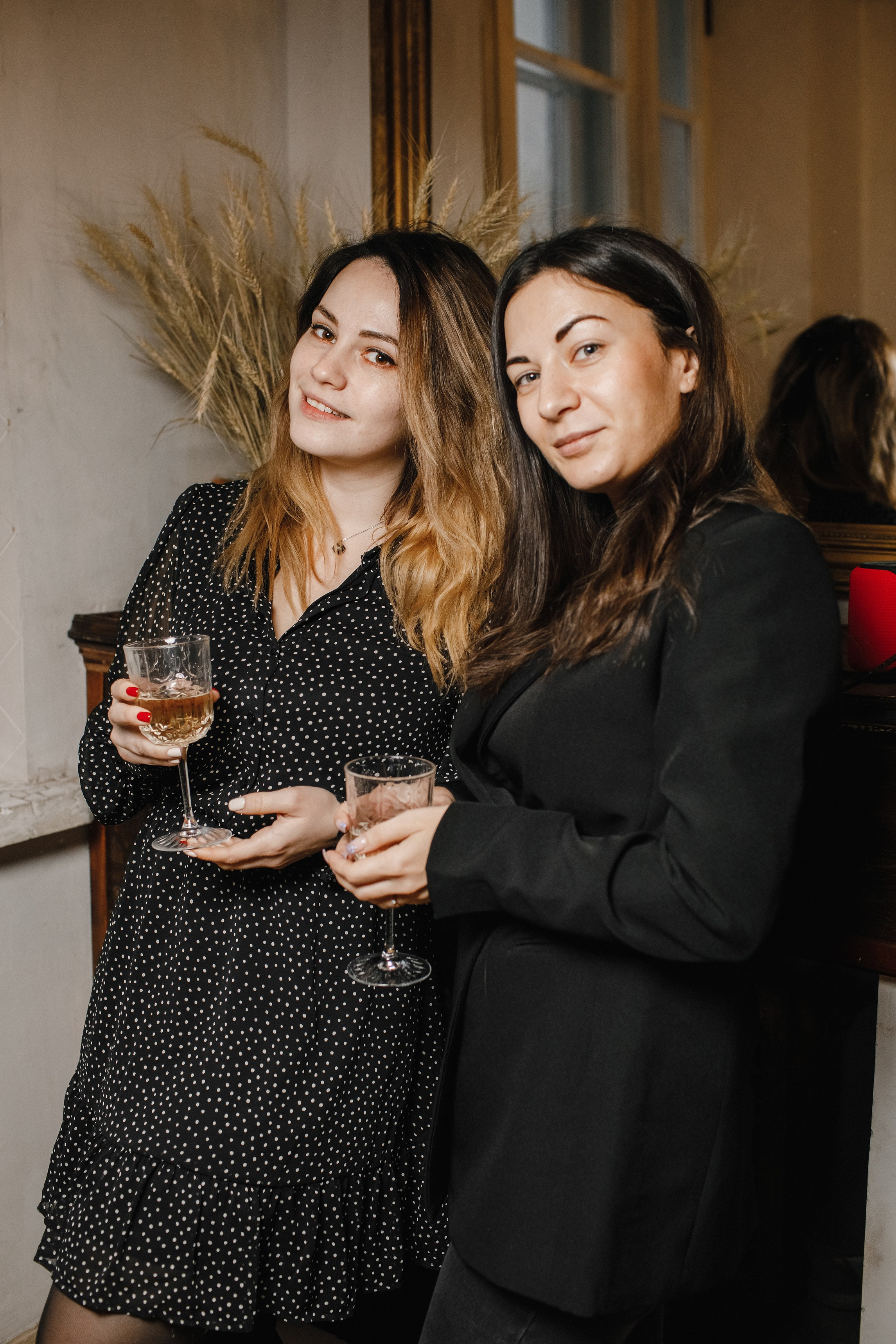 19.11.2022 // День нежности. Фотовыставки serebro.gallery, в которых автором можешь стать ты! | Москва