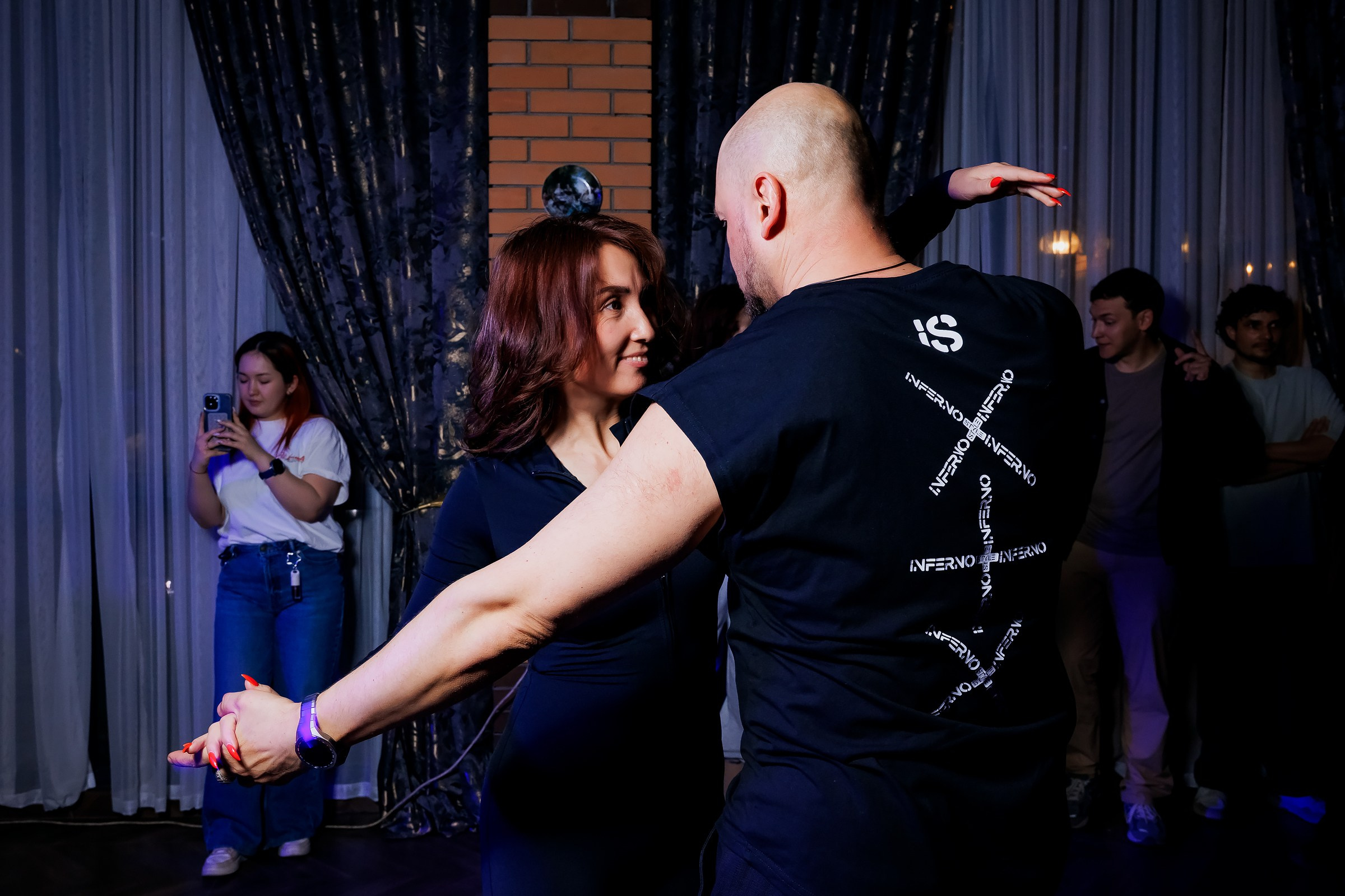 Bachata party. Репортажный фотограф в Алматы Каюпов Сержан