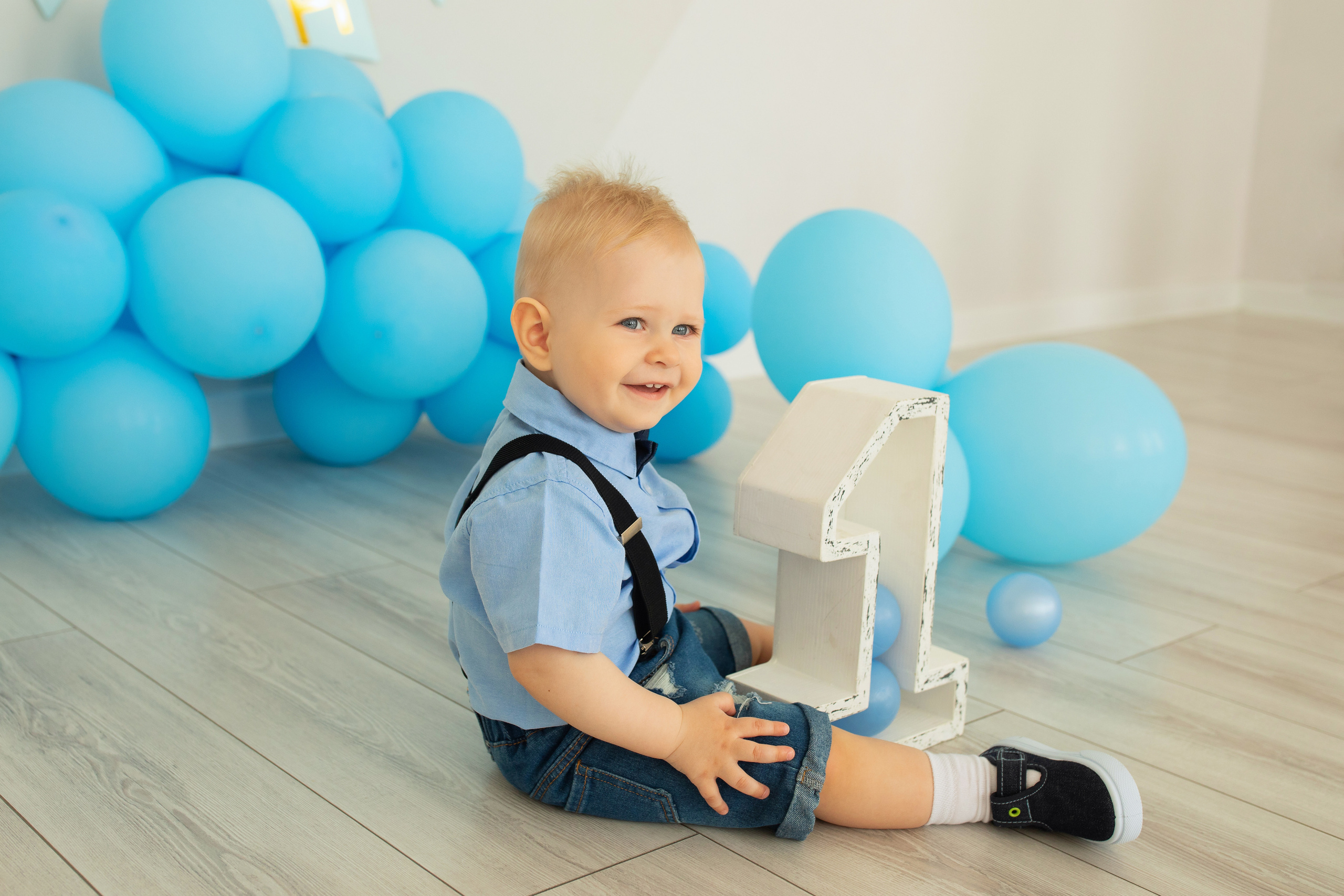 Фотосессия 1 годик в Хабаровске, фотосессия для мальчика 1 год, фотосессия дня рождения, фотосессия годовасия Хабаровск, фотосессия 1 год для девочки на 1 год, фотостудия  на 1 год Хабаровск, фотосессия 1 год дома