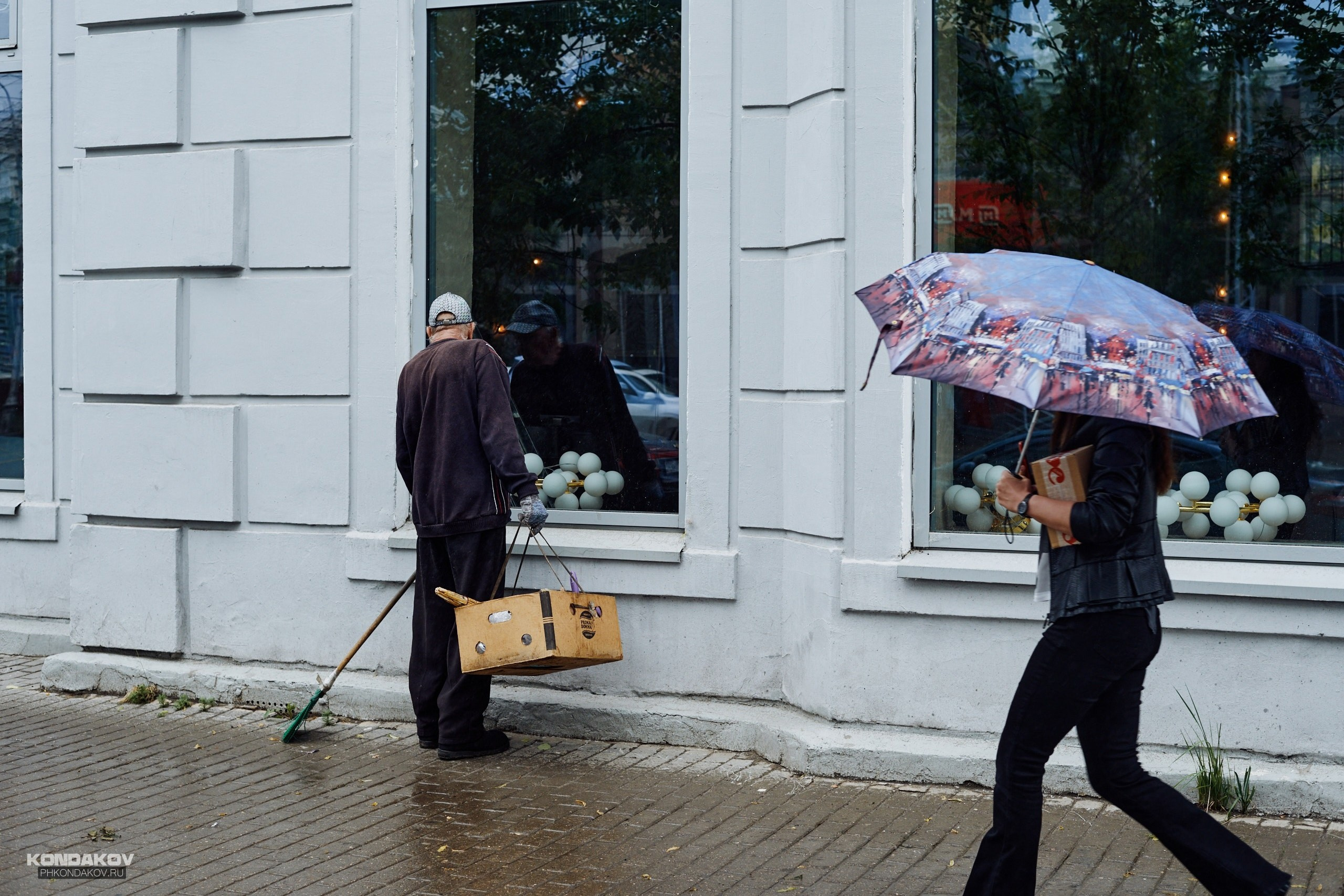 Фотопроект «The Люди» фотограф Александр Кондаков. Фотограф для маркетплейсов в Иваново | Съемки одежды и белья