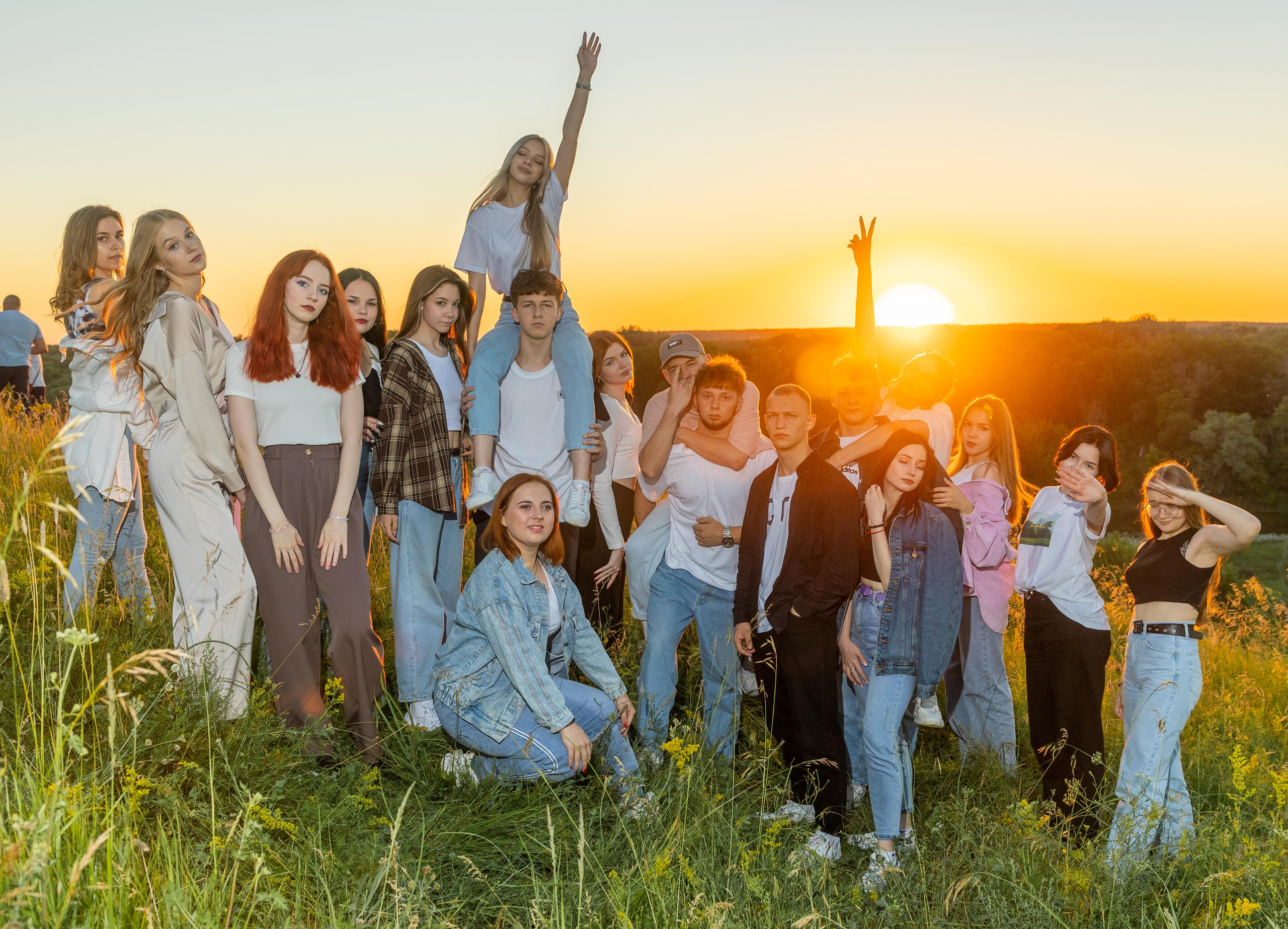 ВЫПУСКНИКИ. Фотограф Петров Александр Свадьбы, Съемка в студии, Выпускные альбомы г. Балашов