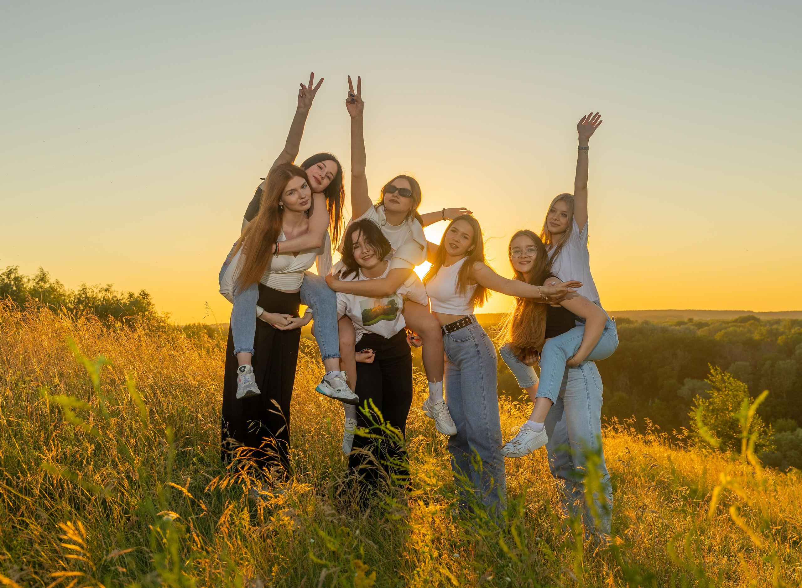 ВЫПУСКНИКИ. Фотограф Петров Александр Свадьбы, Съемка в студии, Выпускные альбомы г. Балашов