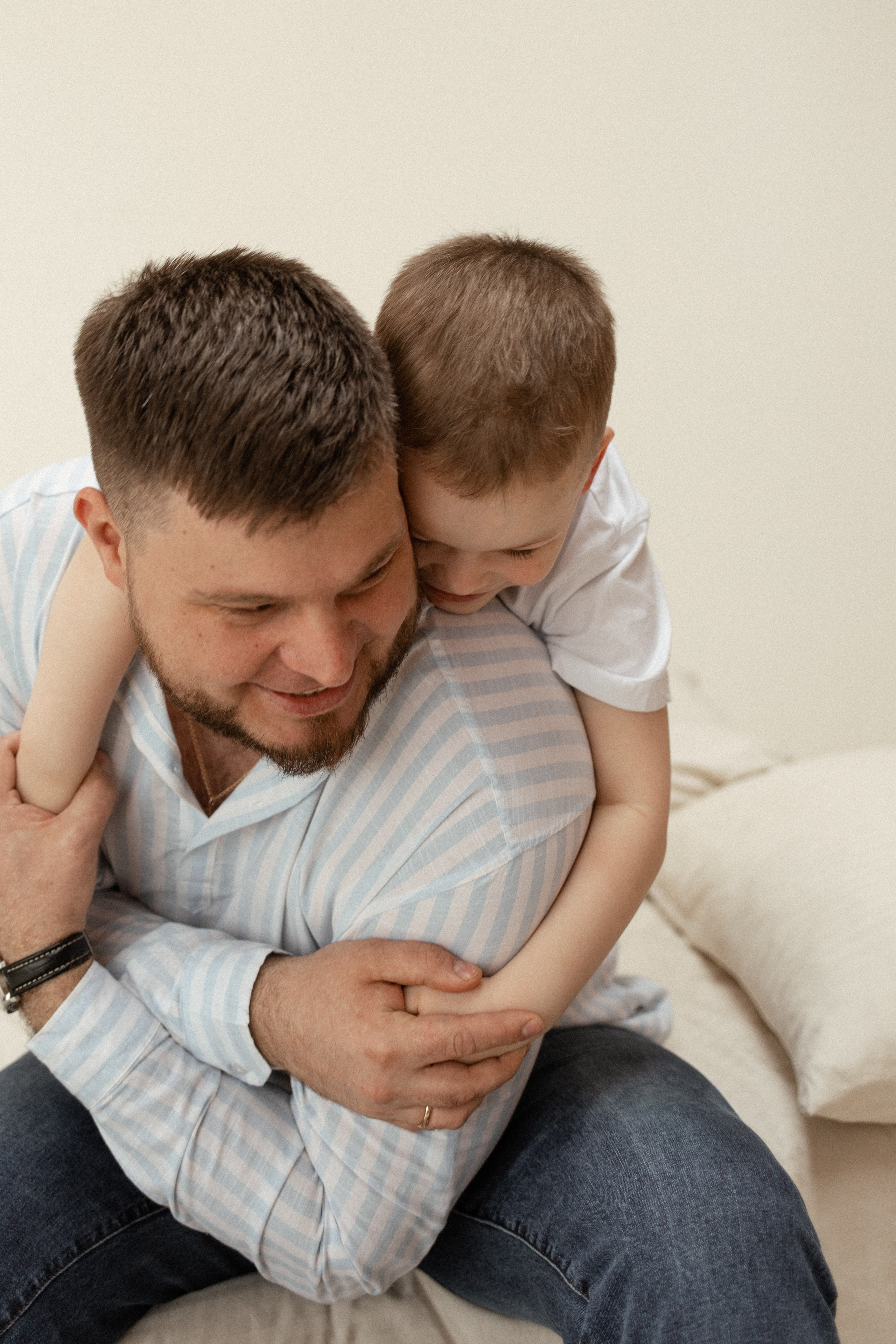 Павел, Костик и Екатерина с животиком. Семейный фотограф Челябинск