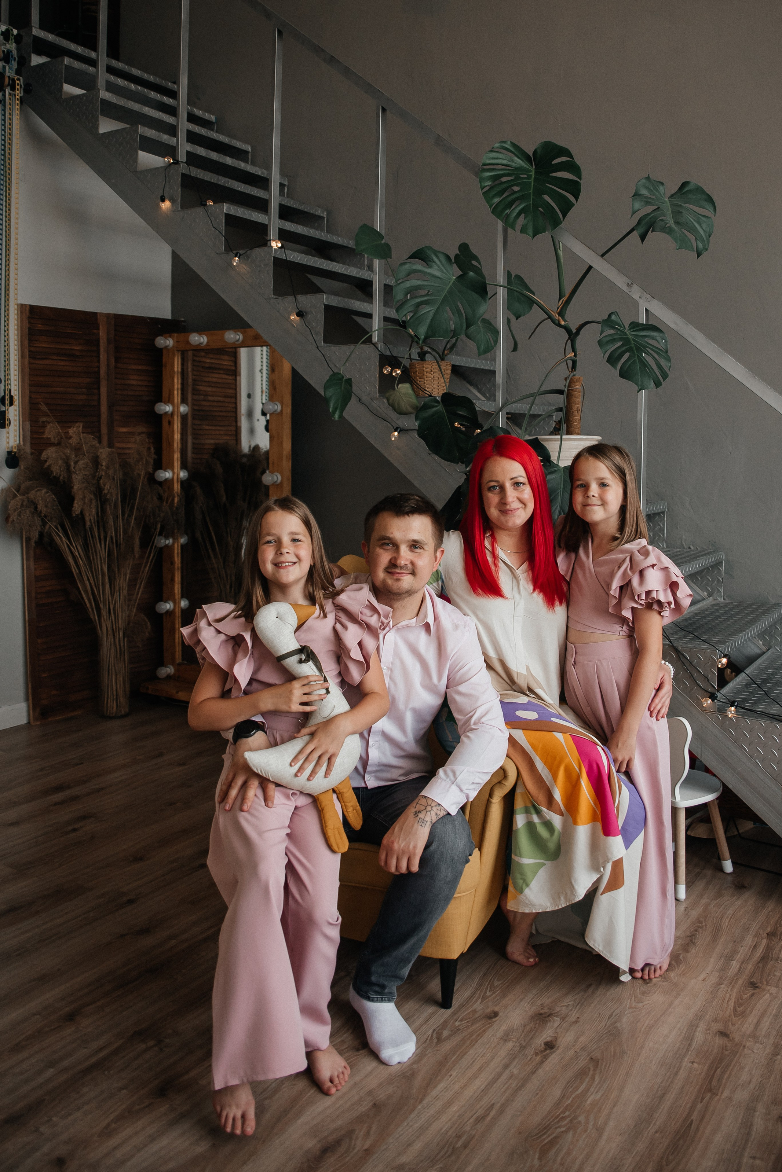 Семейная студийная. Свадебный и семейный фотограф в городе Смоленске