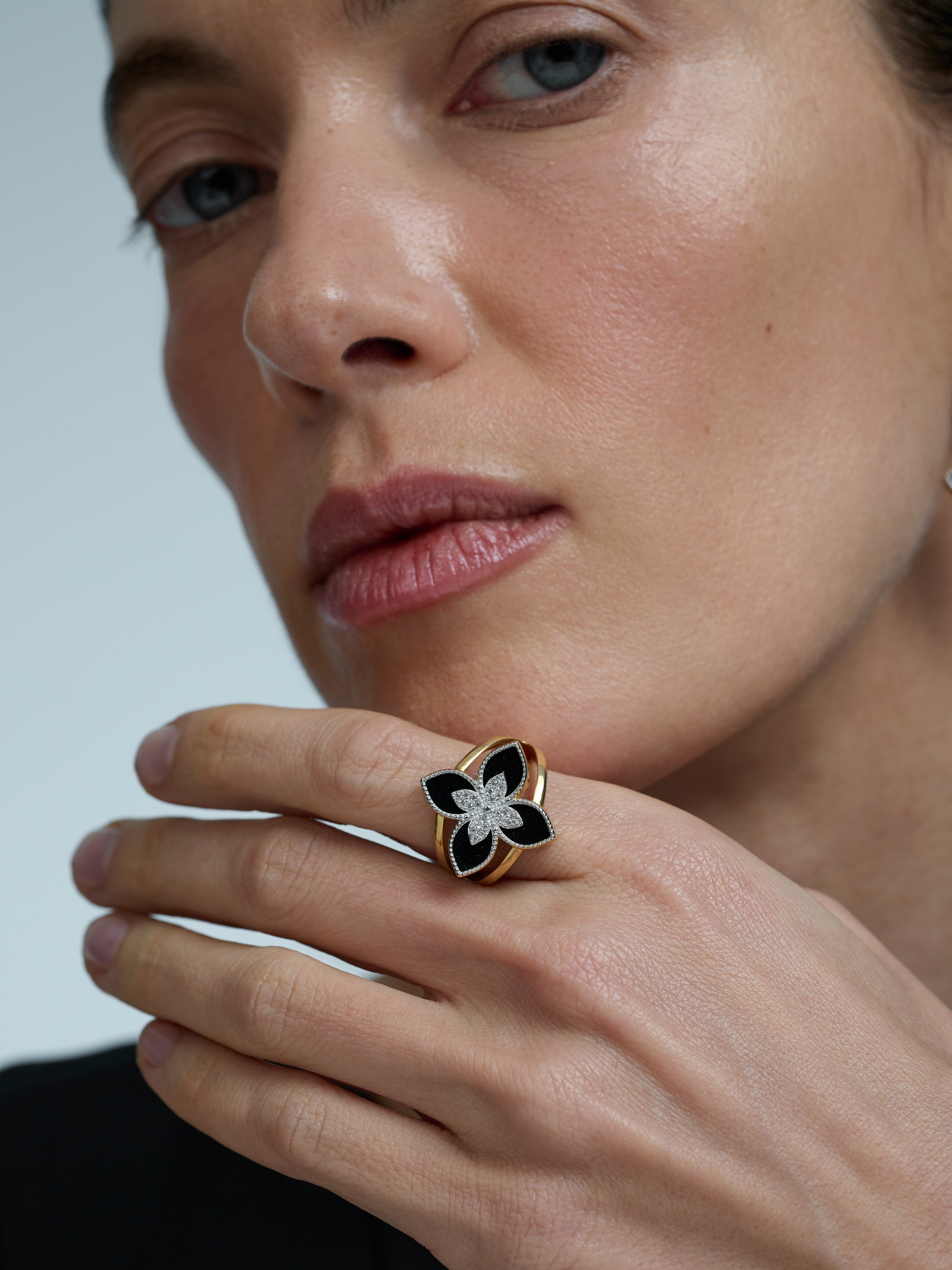 Каталог для бренда AllTime. Фотограф для брендов в Москве Ксения Чупрунова