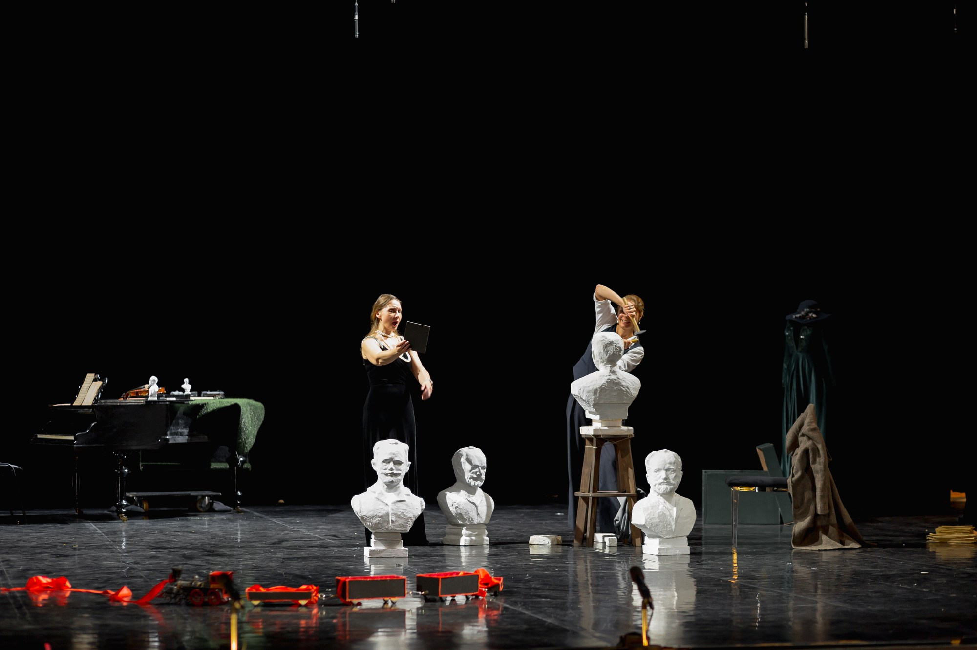 Спектакль Приглушенные голоса в Театре Эрмитажа (+репетиция). Семейный и портретный фотограф в Санкт-Петербурге Андрей Воробьев