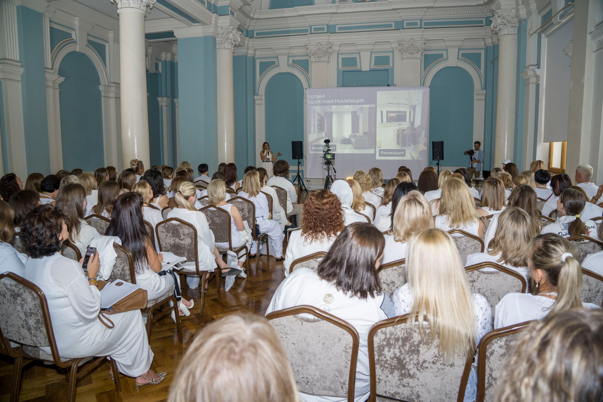 Дизайн-тусовка от школы интерьера Екатерины Дубровской. Фотограф в Санкт-Петербурге. Репортажная и все съёмки для бизнеса