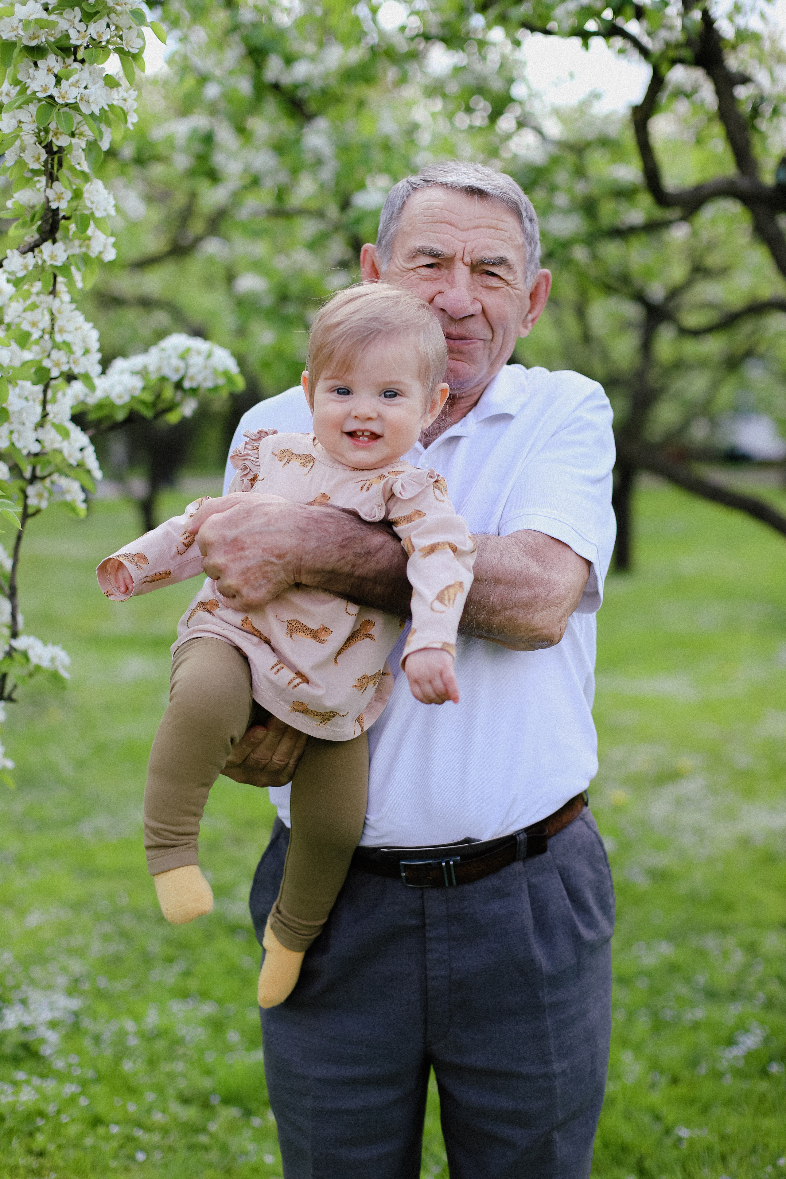 Яблони. Фотограф в Алматы и Москве Даша Пушкина