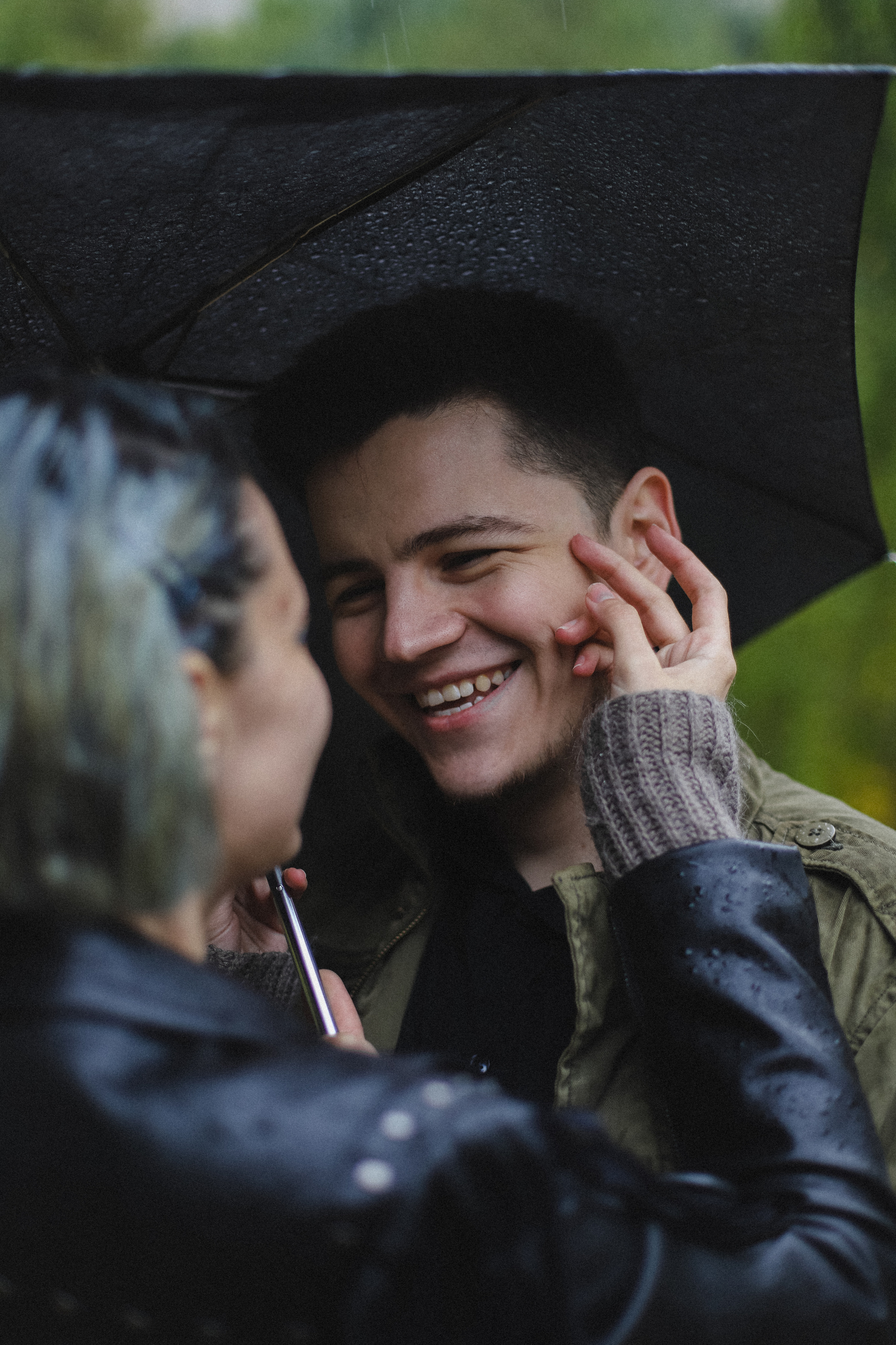 Дождь в горах. Фотограф в Алматы и Москве Даша Пушкина