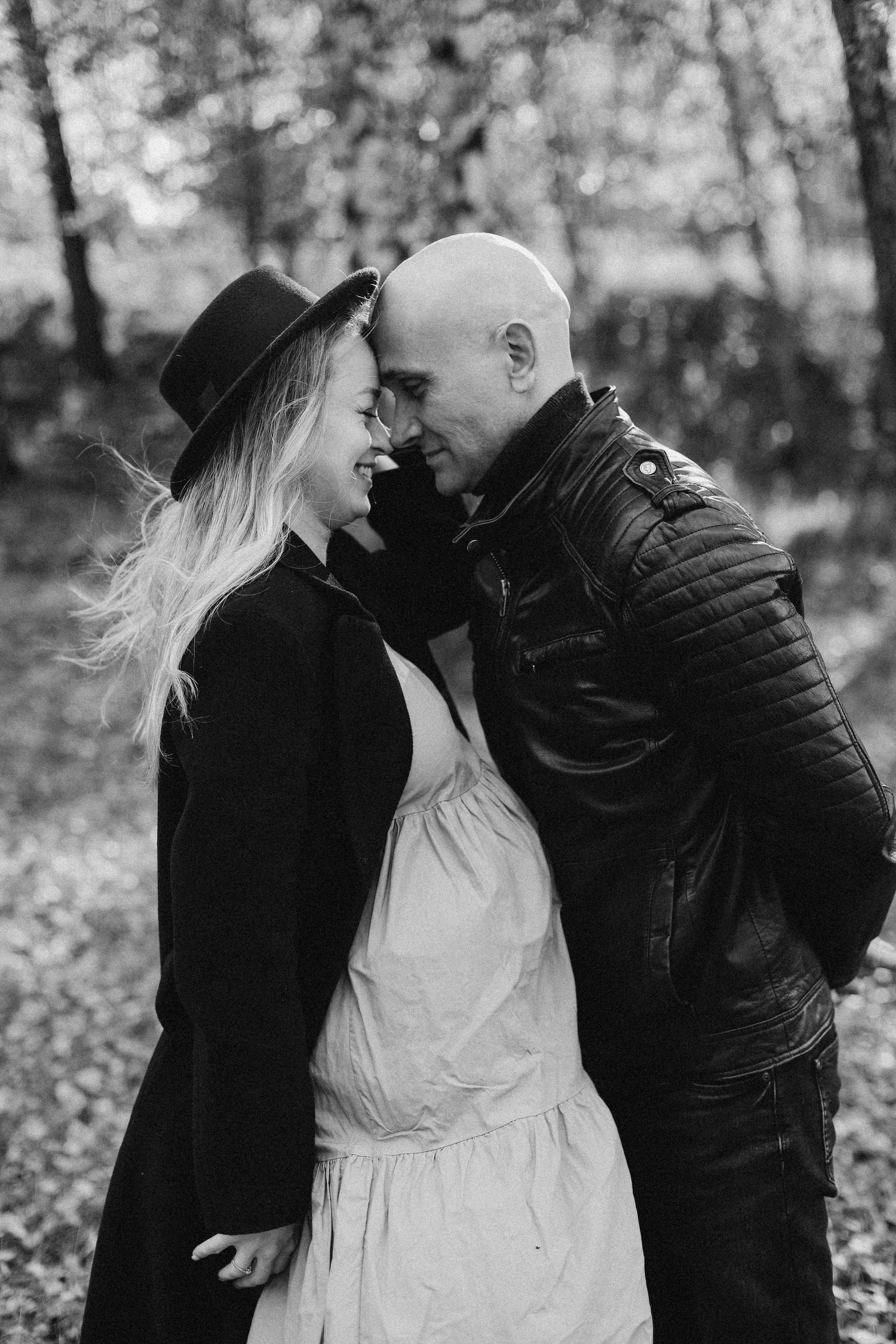 Прогулка в лесу. Фотограф в Алматы и Москве Даша Пушкина