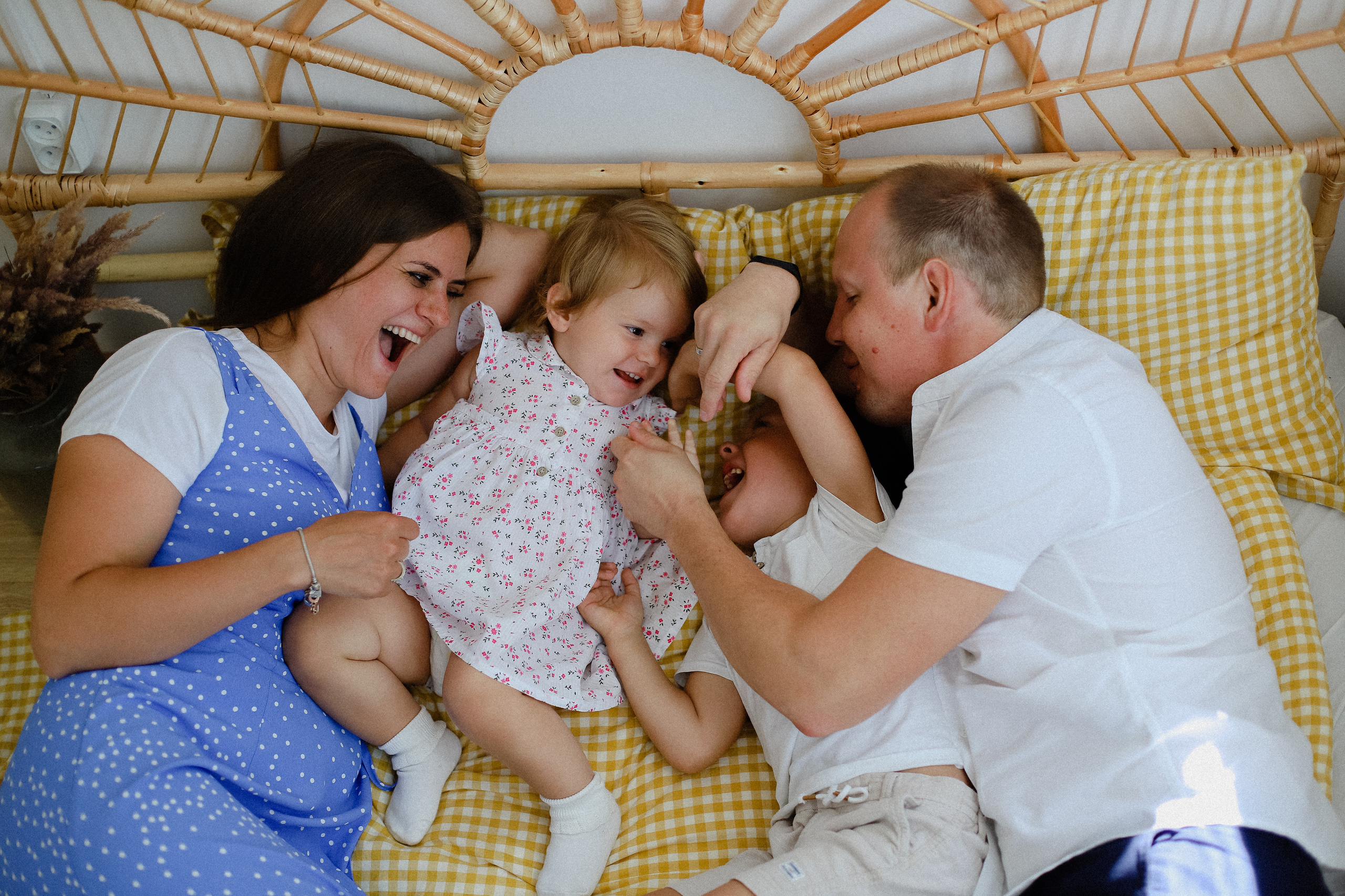 Зеленая дача. Фотограф в Алматы и Москве Даша Пушкина